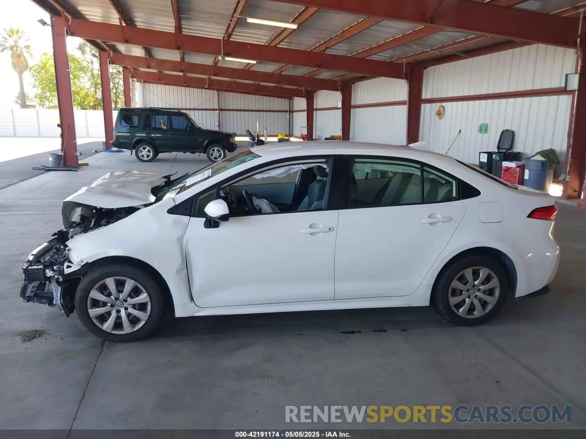 15 Photograph of a damaged car JTDEPMAE9MJ167217 TOYOTA COROLLA 2021