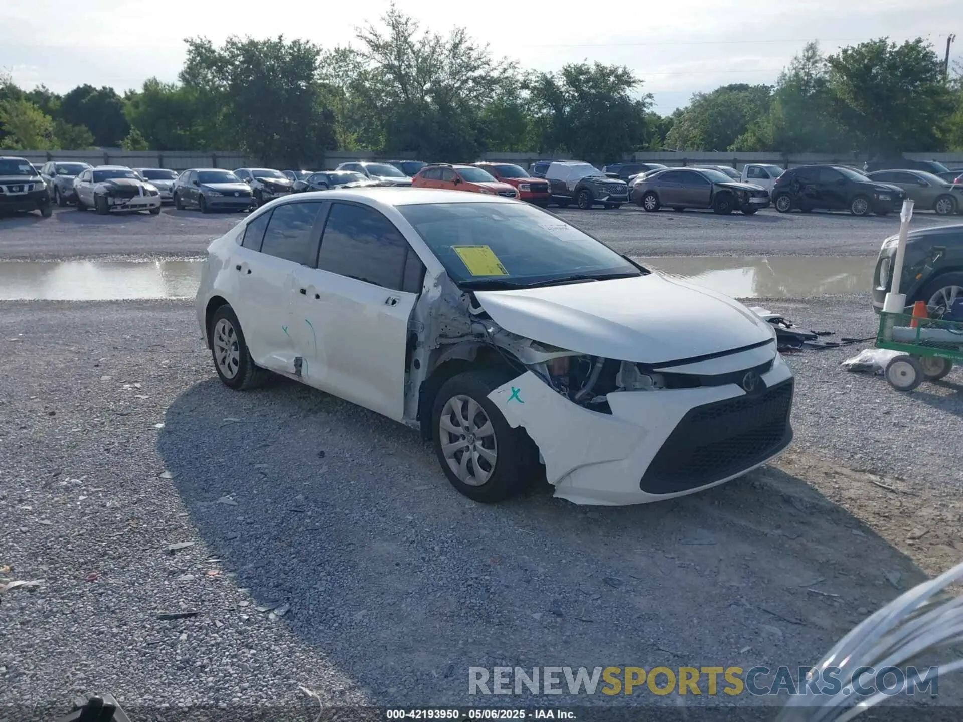 1 Photograph of a damaged car JTDEPMAE9MJ171204 TOYOTA COROLLA 2021