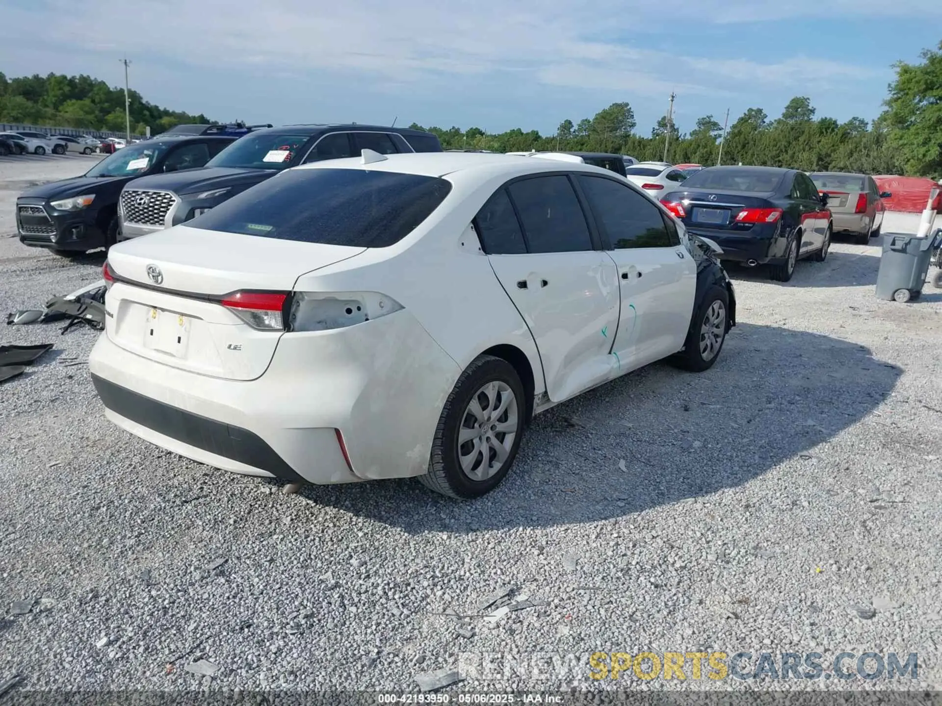 4 Photograph of a damaged car JTDEPMAE9MJ171204 TOYOTA COROLLA 2021