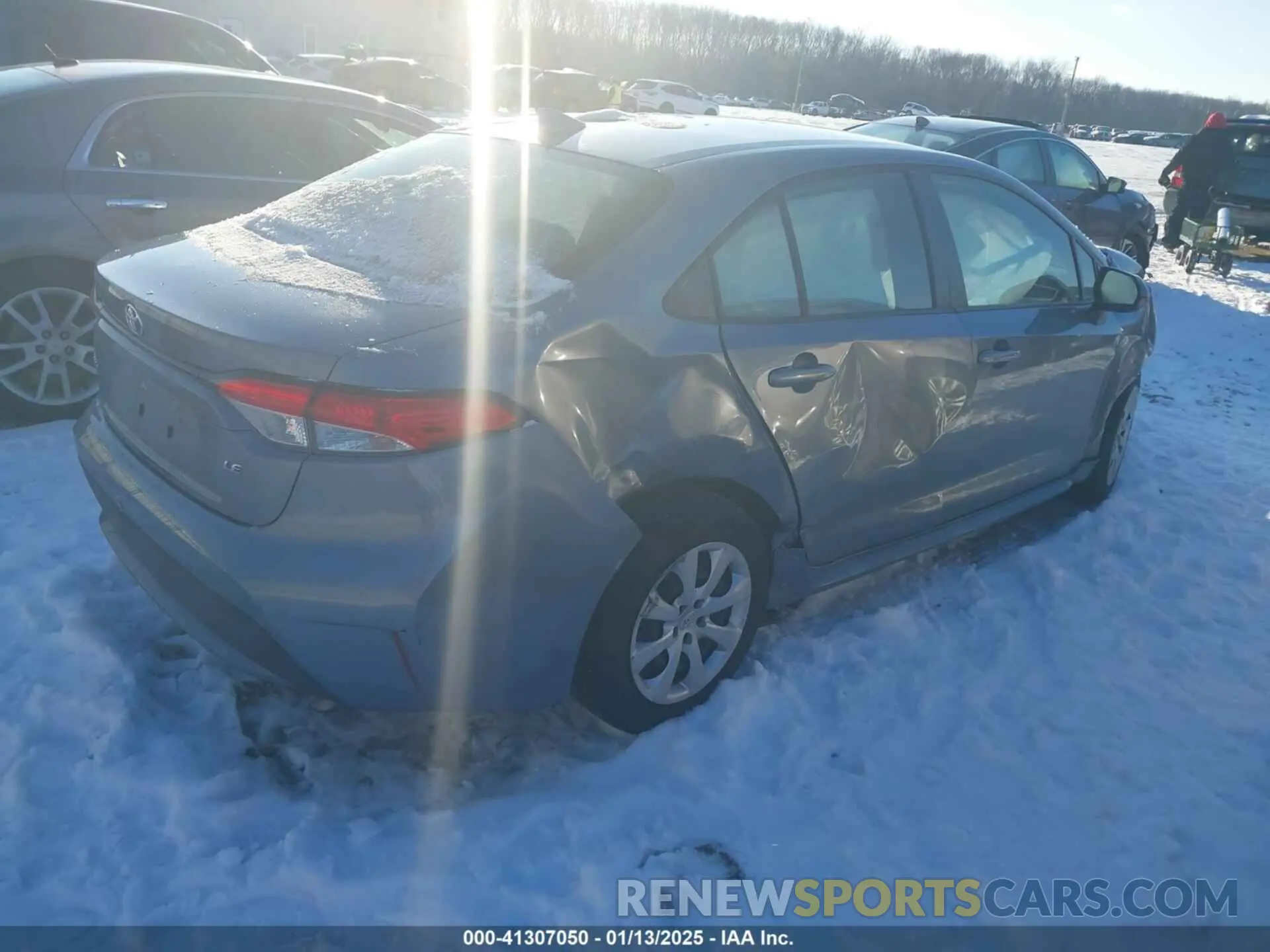 4 Photograph of a damaged car JTDEPMAE9MJ189752 TOYOTA COROLLA 2021