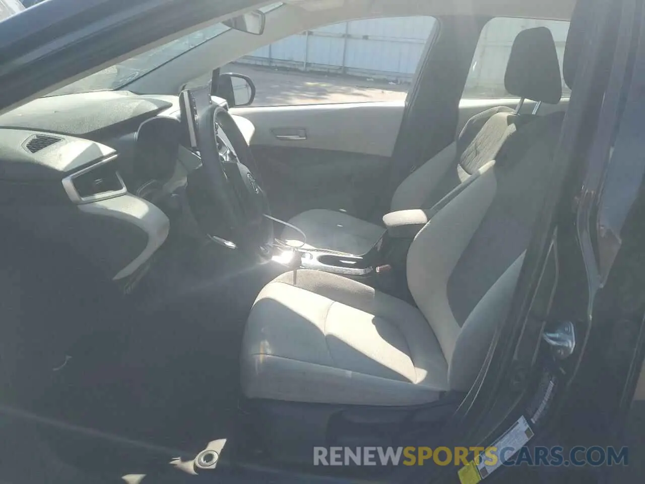 7 Photograph of a damaged car JTDEPMAEXMJ118110 TOYOTA COROLLA 2021