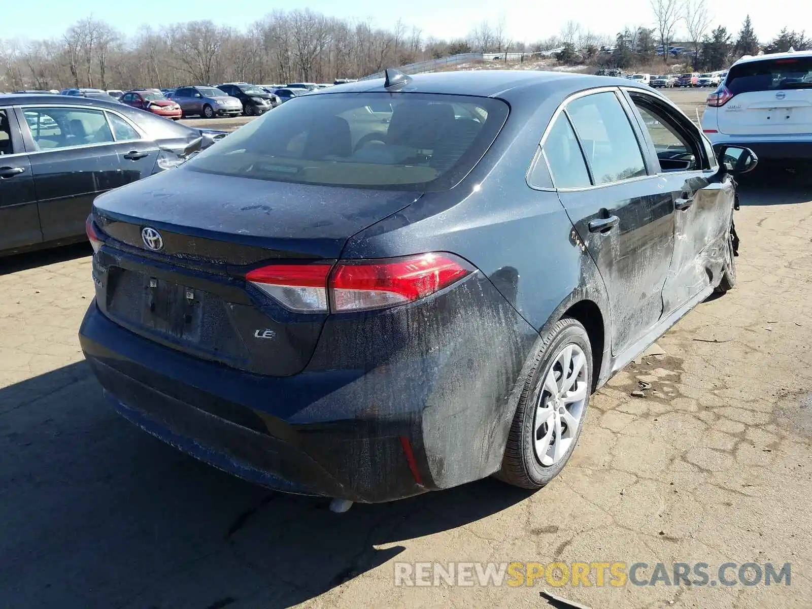 4 Photograph of a damaged car JTDEPMAEXMJ120620 TOYOTA COROLLA 2021