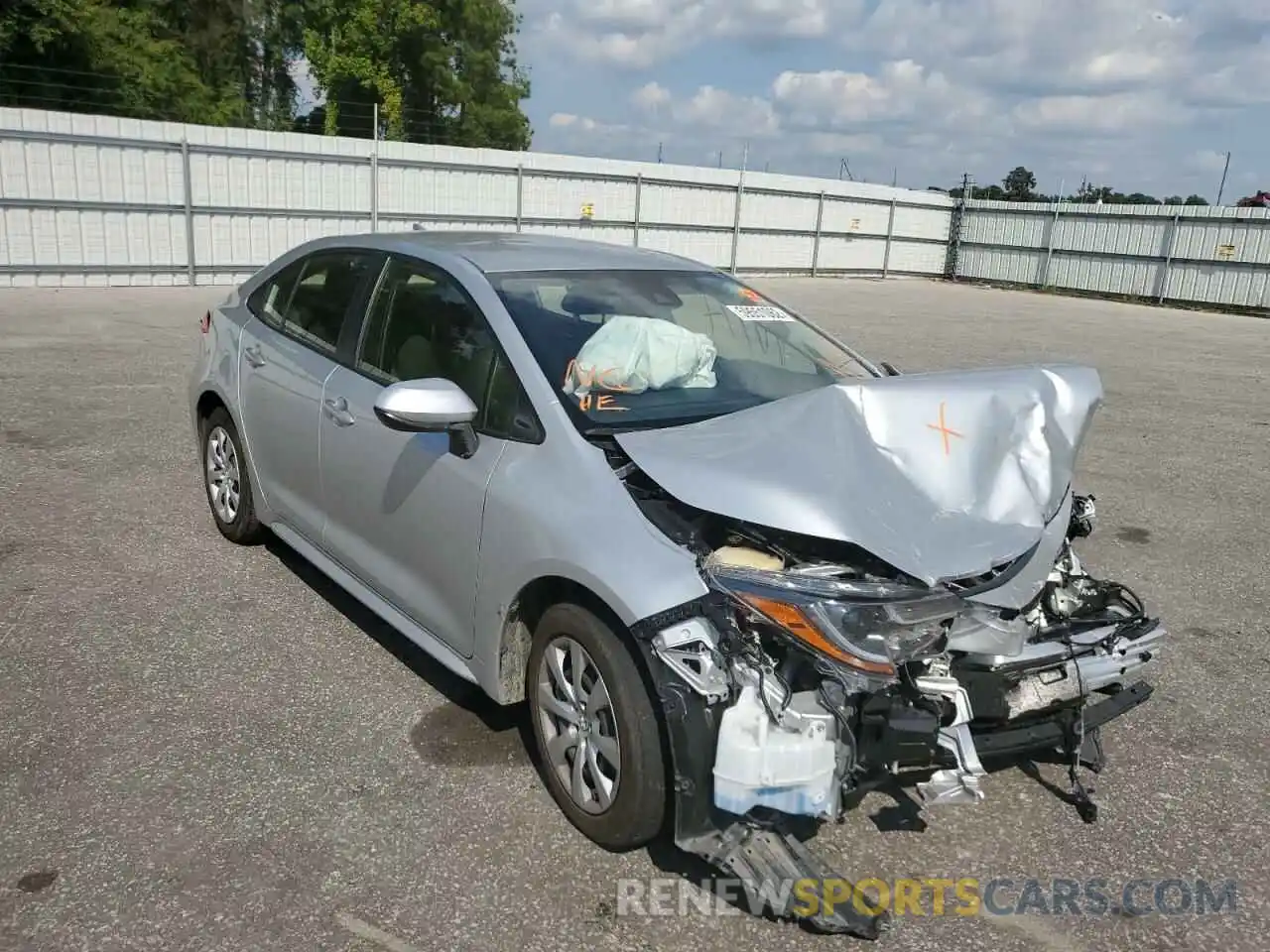 1 Photograph of a damaged car JTDEPMAEXMJ124215 TOYOTA COROLLA 2021