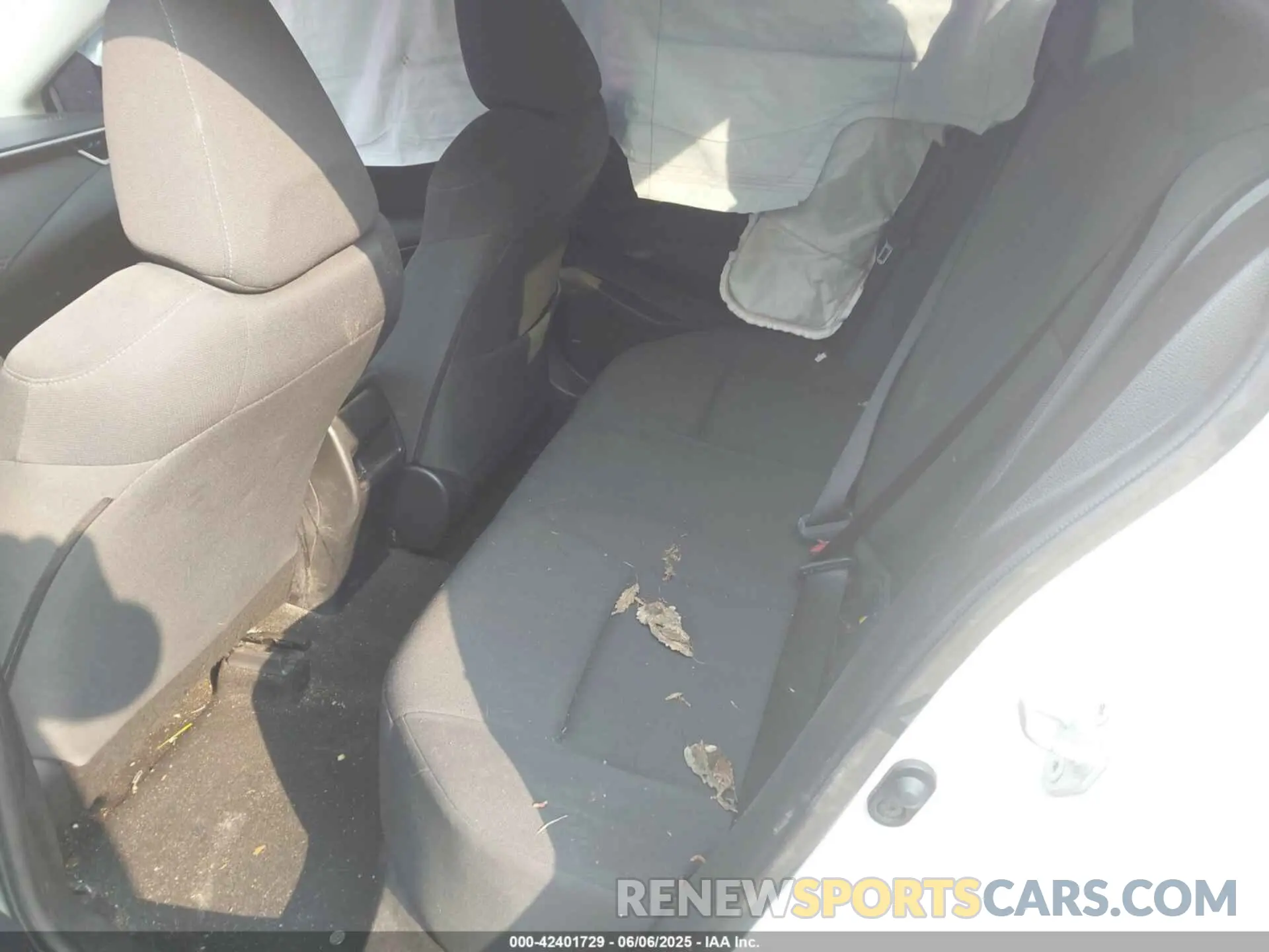 8 Photograph of a damaged car JTDEPMAEXMJ139393 TOYOTA COROLLA 2021