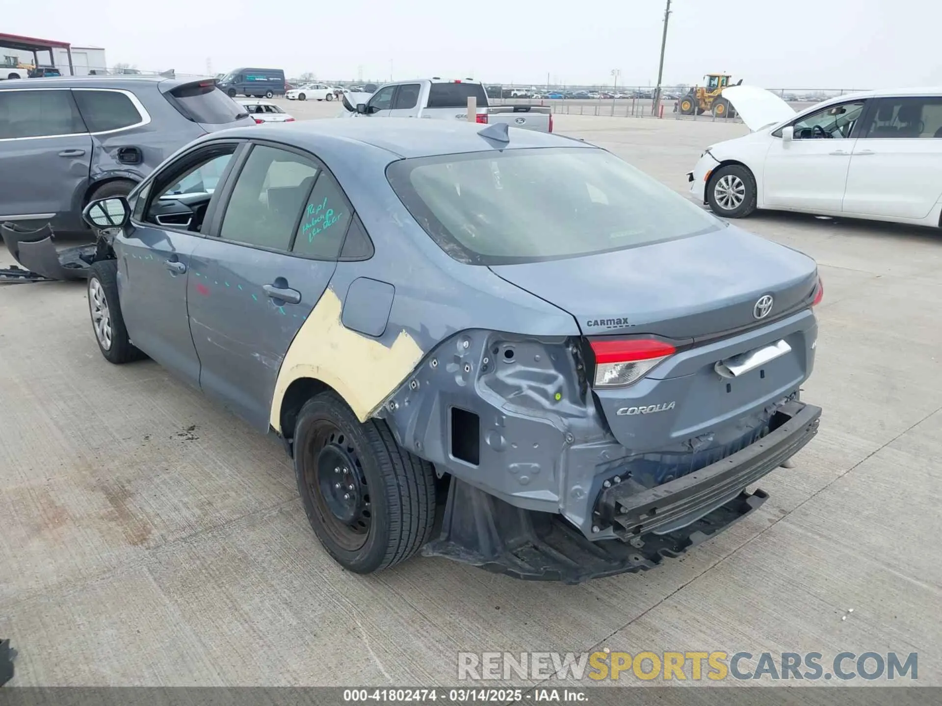 18 Photograph of a damaged car JTDEPMAEXMJ151592 TOYOTA COROLLA 2021