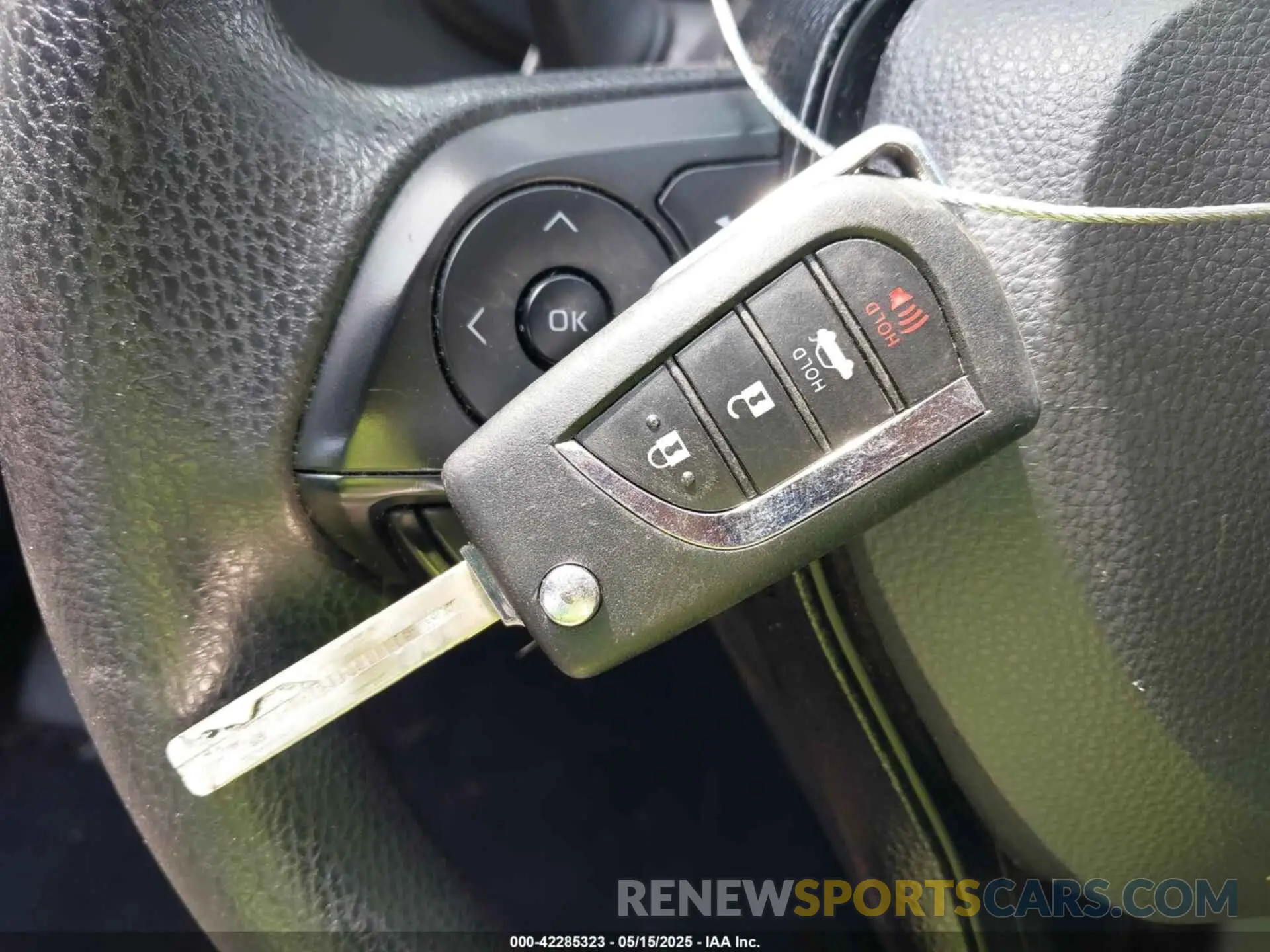 11 Photograph of a damaged car JTDEPMAEXMJ158039 TOYOTA COROLLA 2021