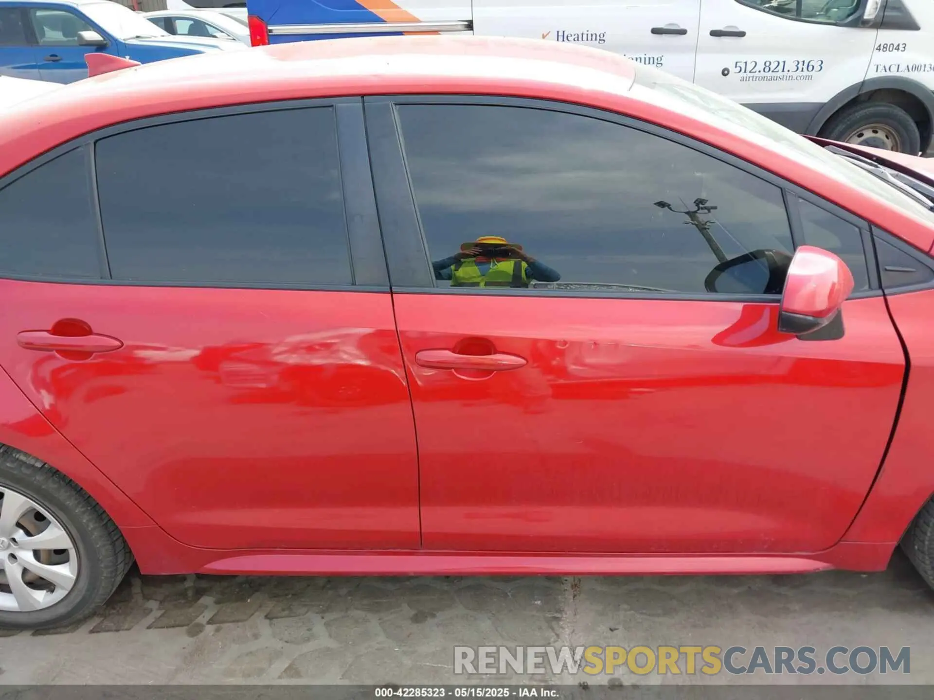 13 Photograph of a damaged car JTDEPMAEXMJ158039 TOYOTA COROLLA 2021