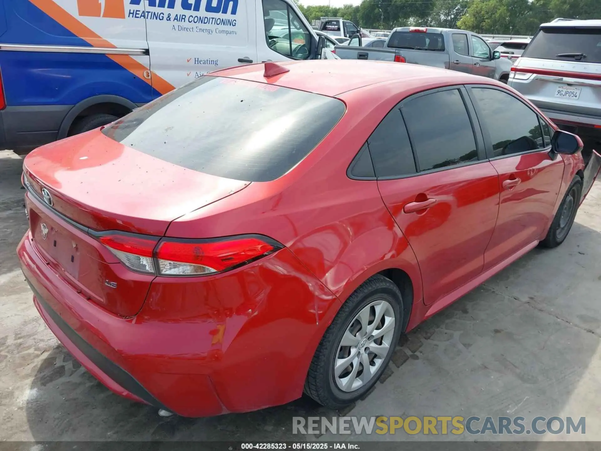 4 Photograph of a damaged car JTDEPMAEXMJ158039 TOYOTA COROLLA 2021