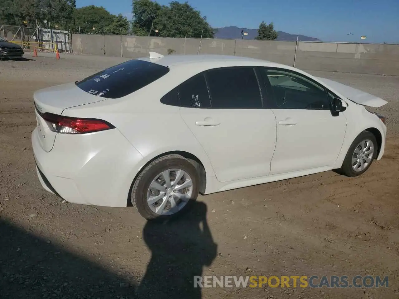 3 Photograph of a damaged car JTDEPMAEXMJ158719 TOYOTA COROLLA 2021