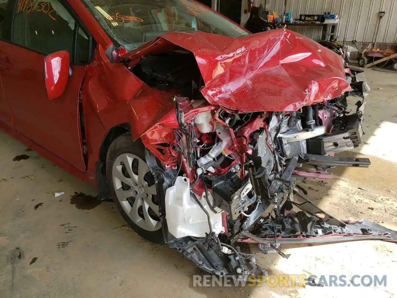 9 Photograph of a damaged car JTDEPMAEXMJ161572 TOYOTA COROLLA 2021