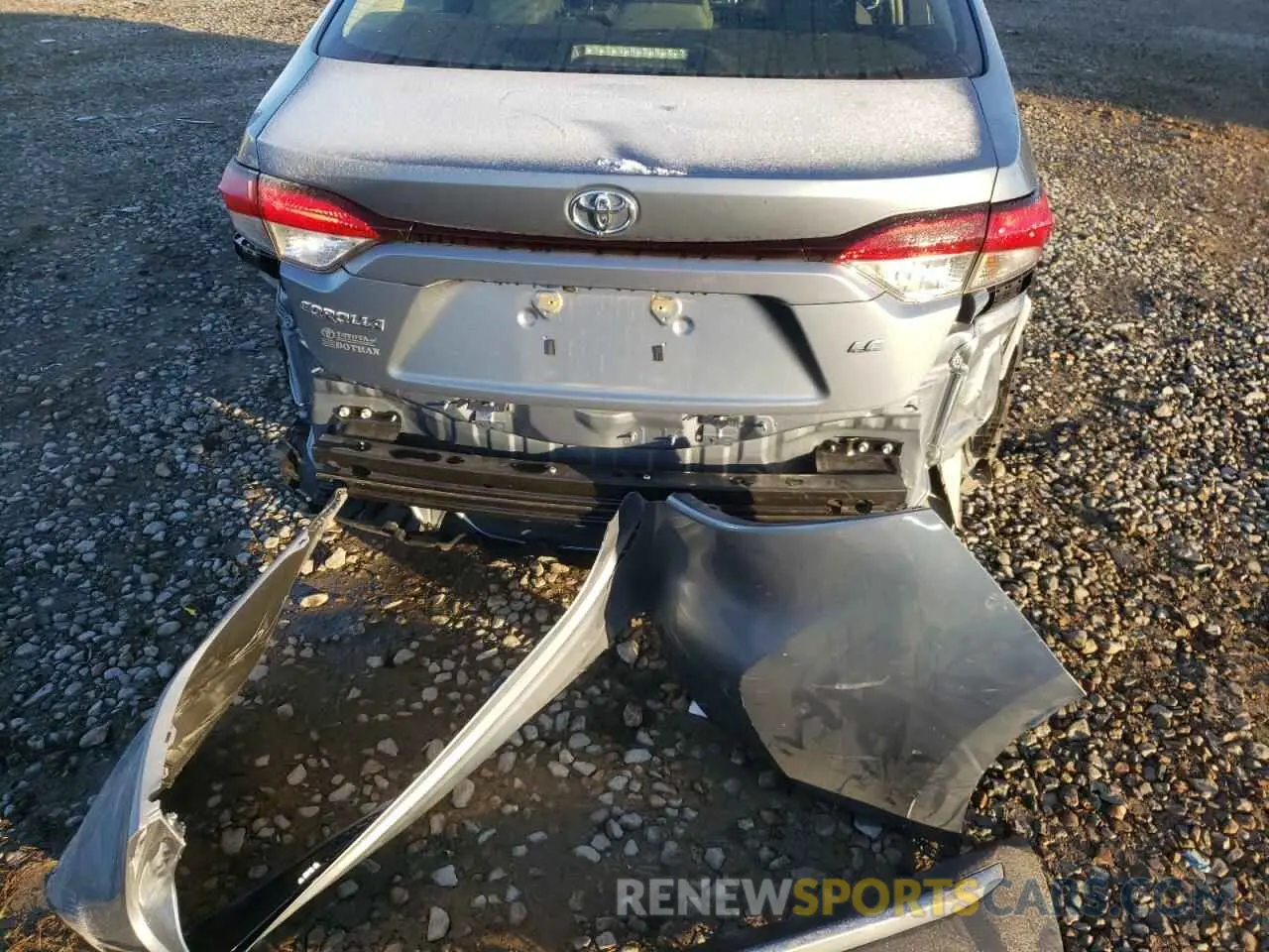 9 Photograph of a damaged car JTDEPMAEXMJ166691 TOYOTA COROLLA 2021