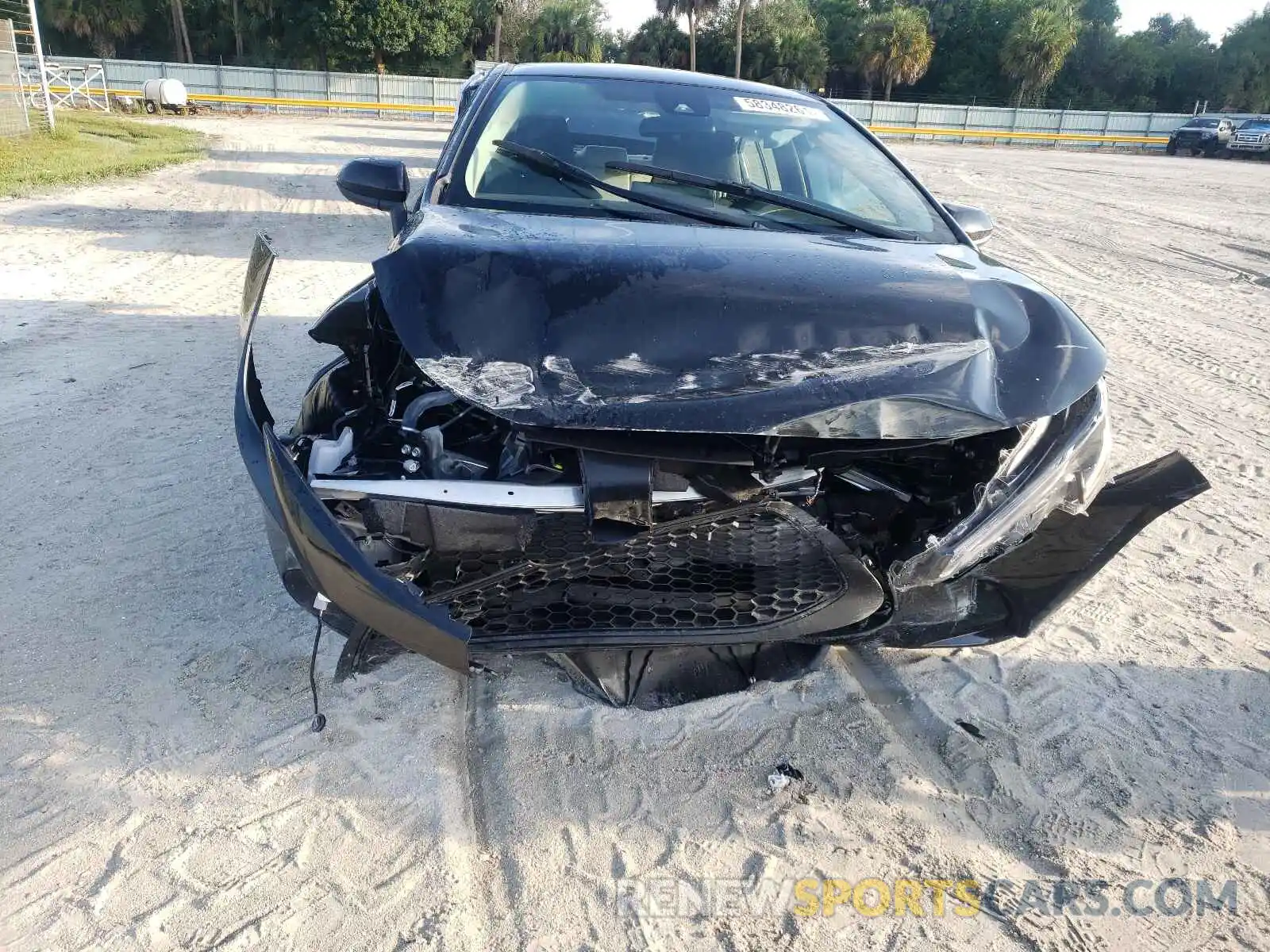 9 Photograph of a damaged car JTDEPMAEXMJ169056 TOYOTA COROLLA 2021