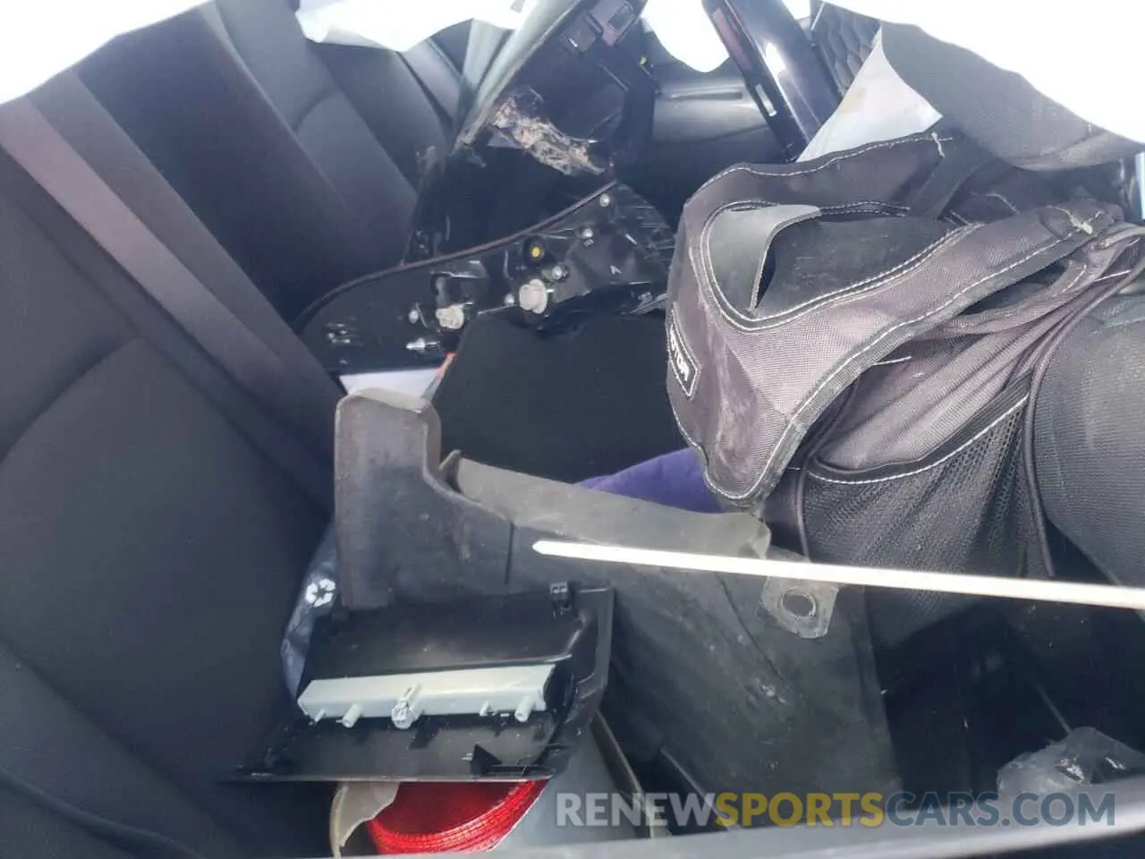 10 Photograph of a damaged car JTDEPMAEXMJ171843 TOYOTA COROLLA 2021