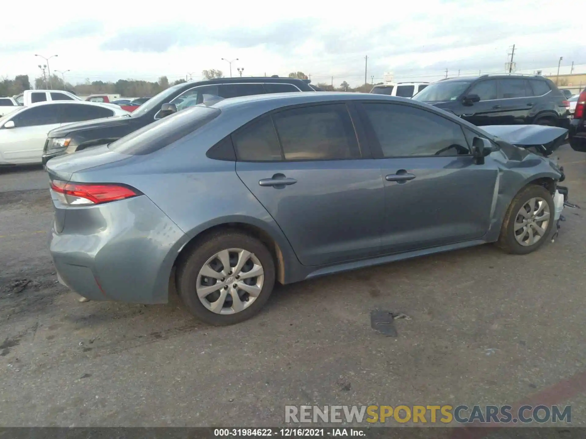 4 Photograph of a damaged car JTDEPMAEXMJ172698 TOYOTA COROLLA 2021