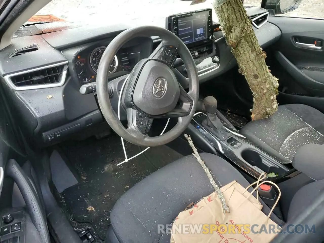 8 Photograph of a damaged car JTDEPMAEXMJ175763 TOYOTA COROLLA 2021