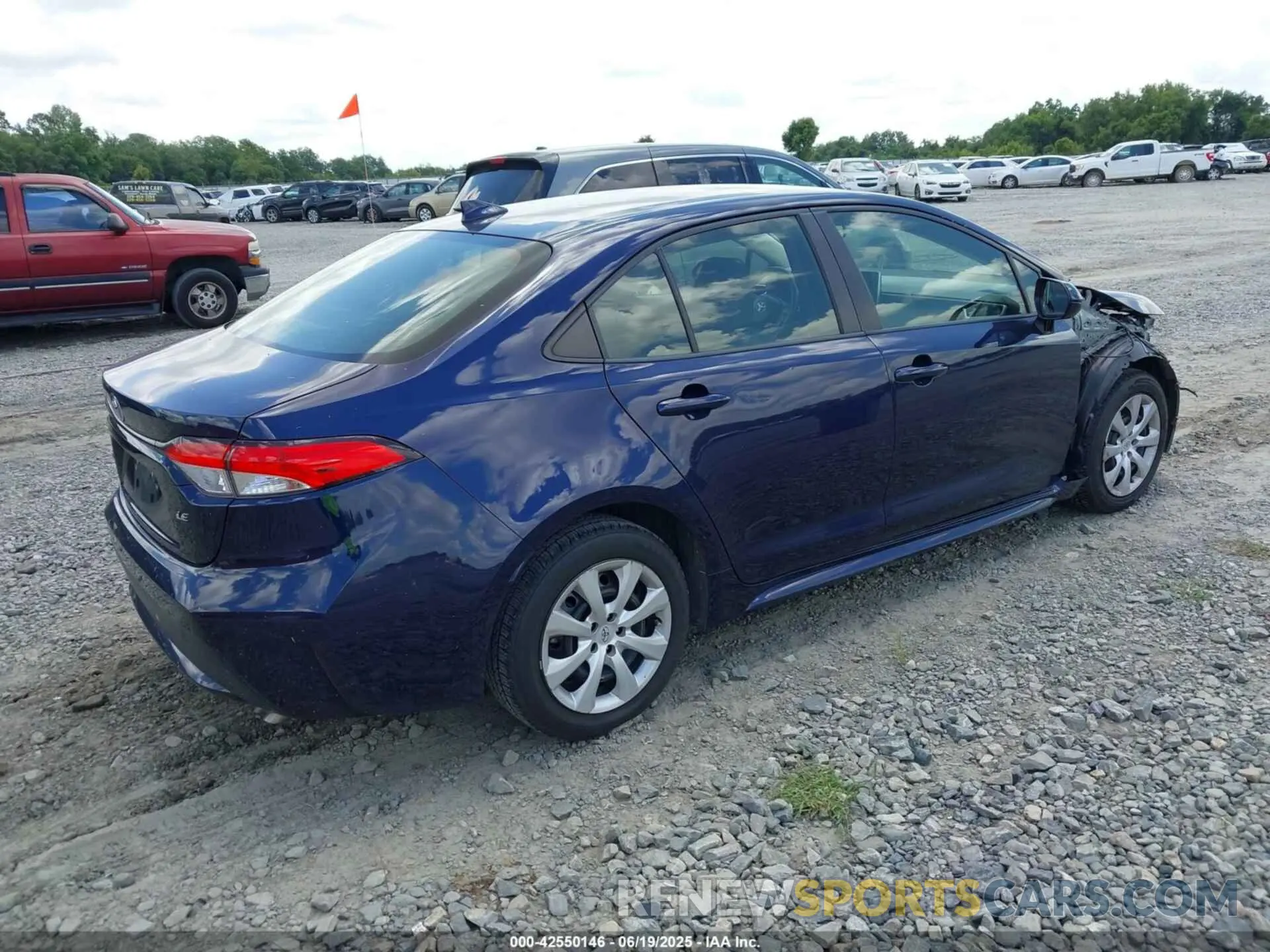 4 Photograph of a damaged car JTDEPMAEXMJ178131 TOYOTA COROLLA 2021