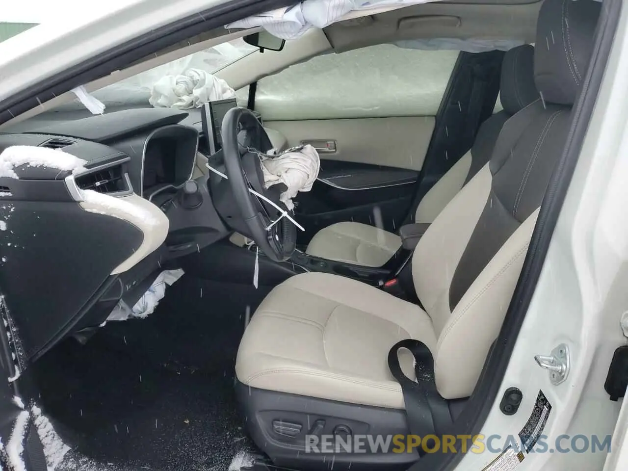 7 Photograph of a damaged car JTDFPMAE3MJ125551 TOYOTA COROLLA 2021