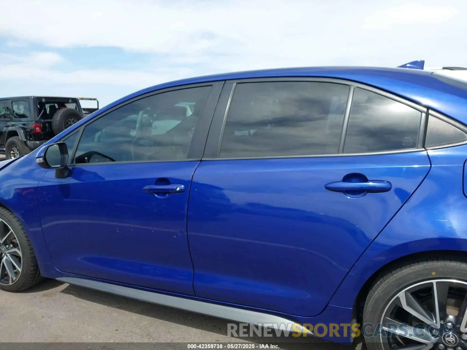 14 Photograph of a damaged car JTDM4MCE5MJ069898 TOYOTA COROLLA 2021