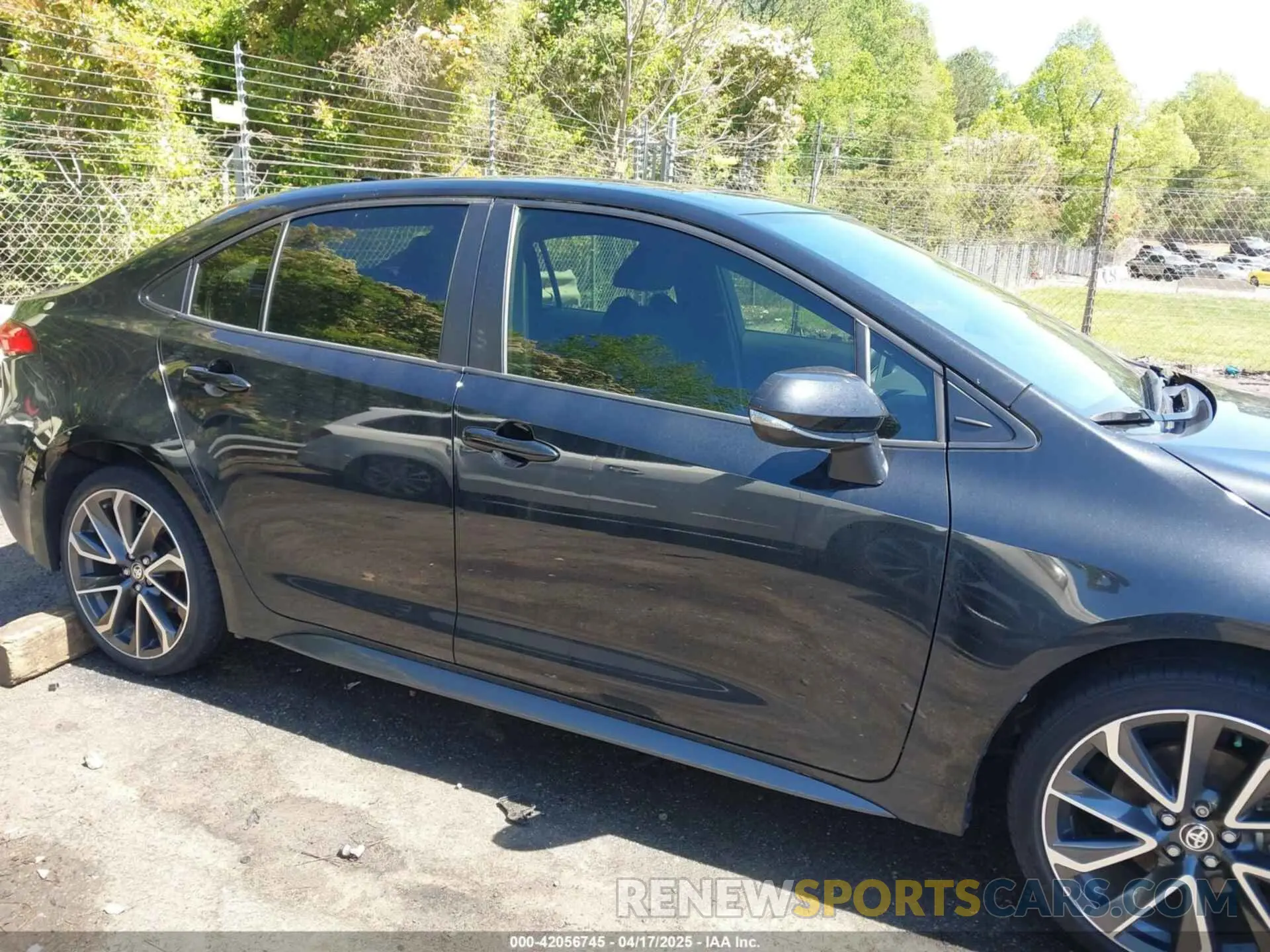 13 Photograph of a damaged car JTDM4MCE7MJ077758 TOYOTA COROLLA 2021