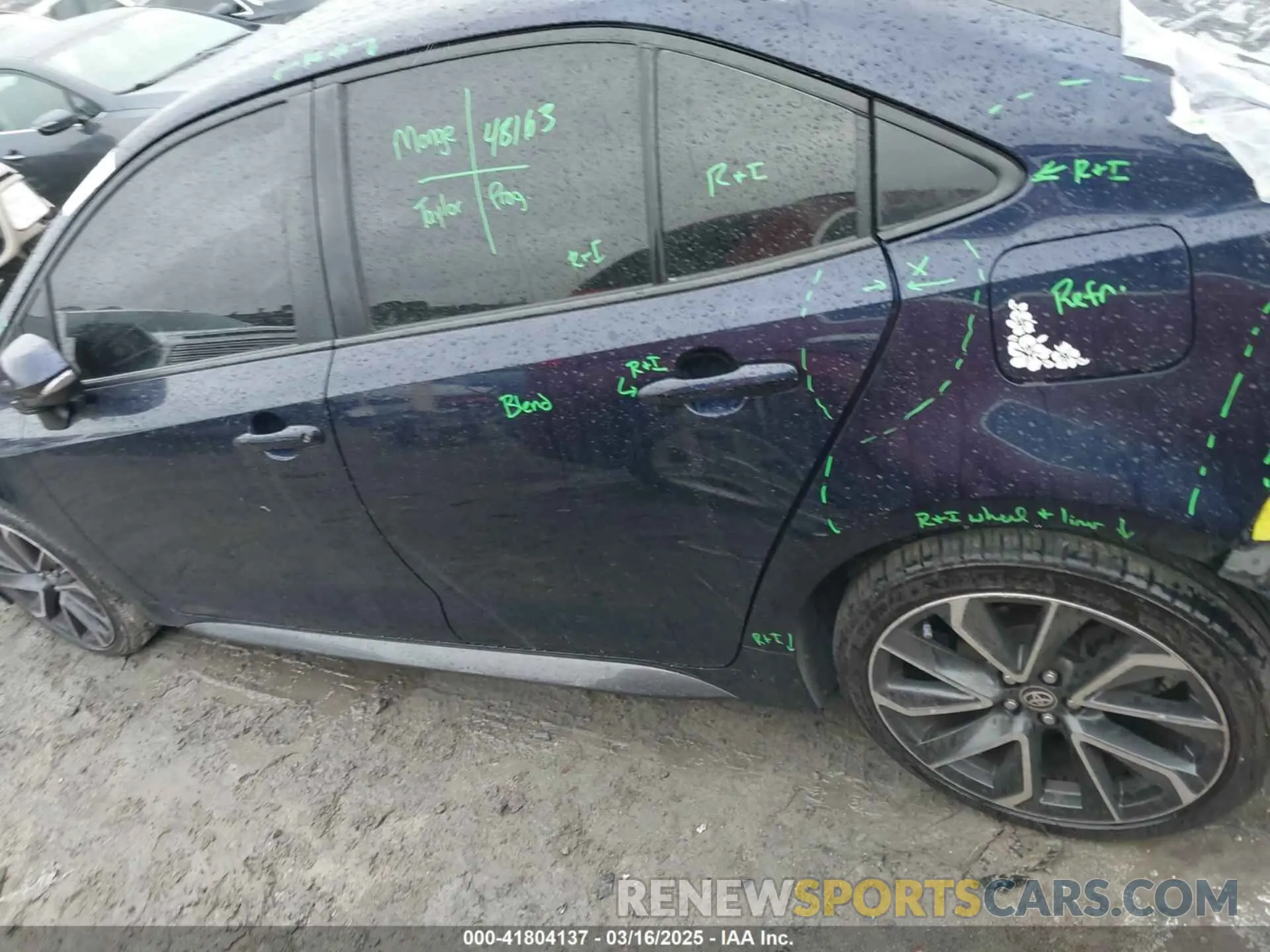 14 Photograph of a damaged car JTDP4MCE7MJ065672 TOYOTA COROLLA 2021