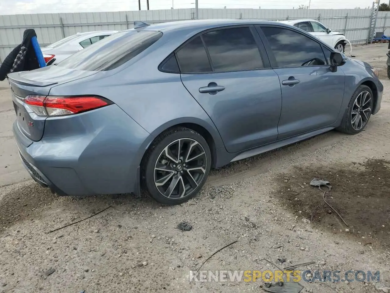 3 Photograph of a damaged car JTDP4MCE8MJ078124 TOYOTA COROLLA 2021
