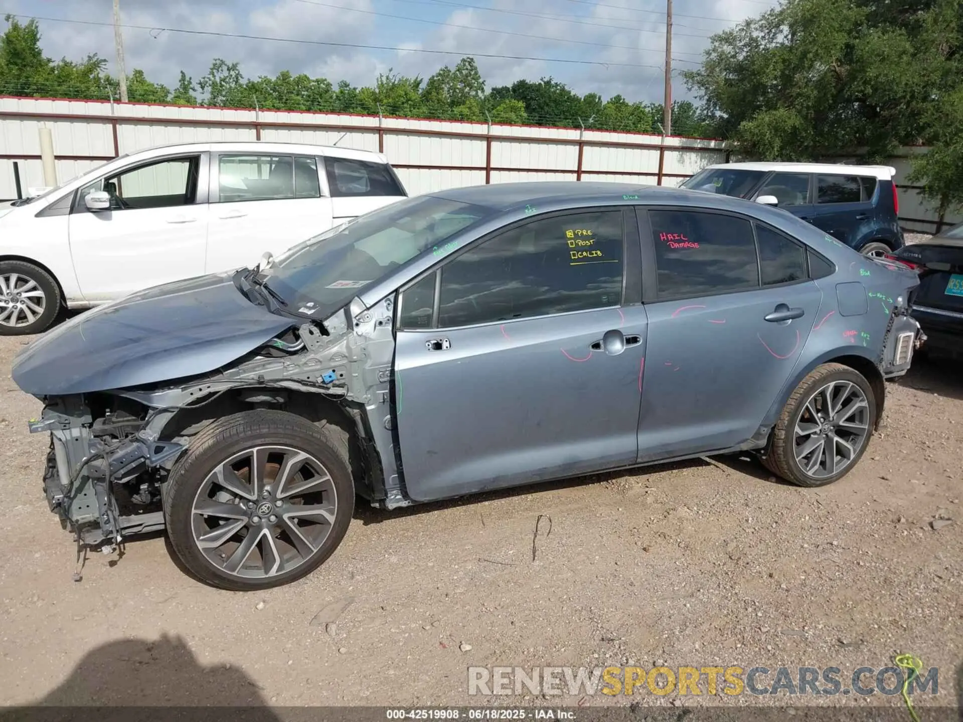 15 Photograph of a damaged car JTDS4MCE0MJ062946 TOYOTA COROLLA 2021