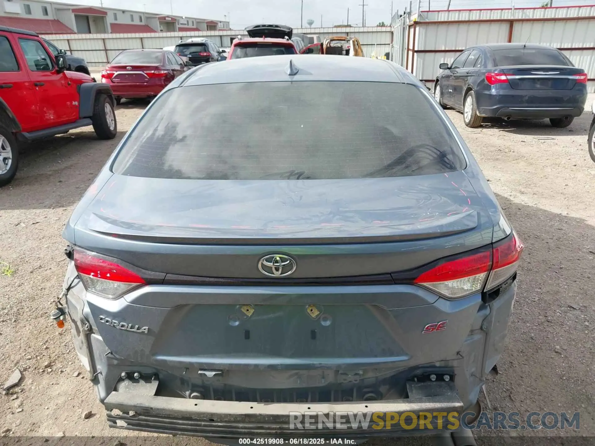 17 Photograph of a damaged car JTDS4MCE0MJ062946 TOYOTA COROLLA 2021