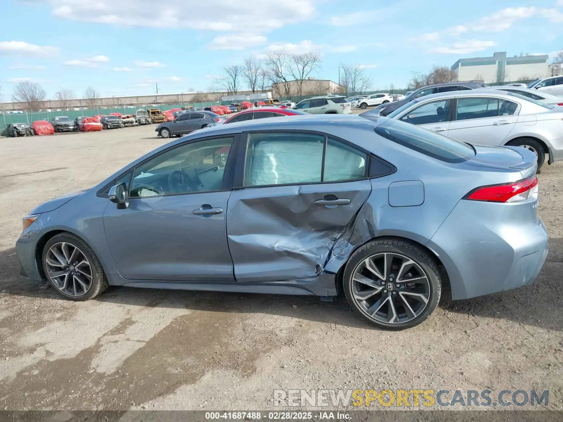 17 Photograph of a damaged car JTDS4MCE0MJ074417 TOYOTA COROLLA 2021