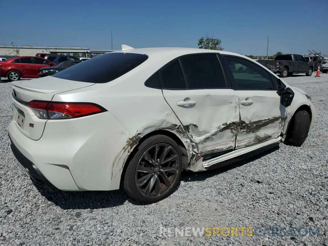 3 Photograph of a damaged car JTDS4MCE3MJ071415 TOYOTA COROLLA 2021