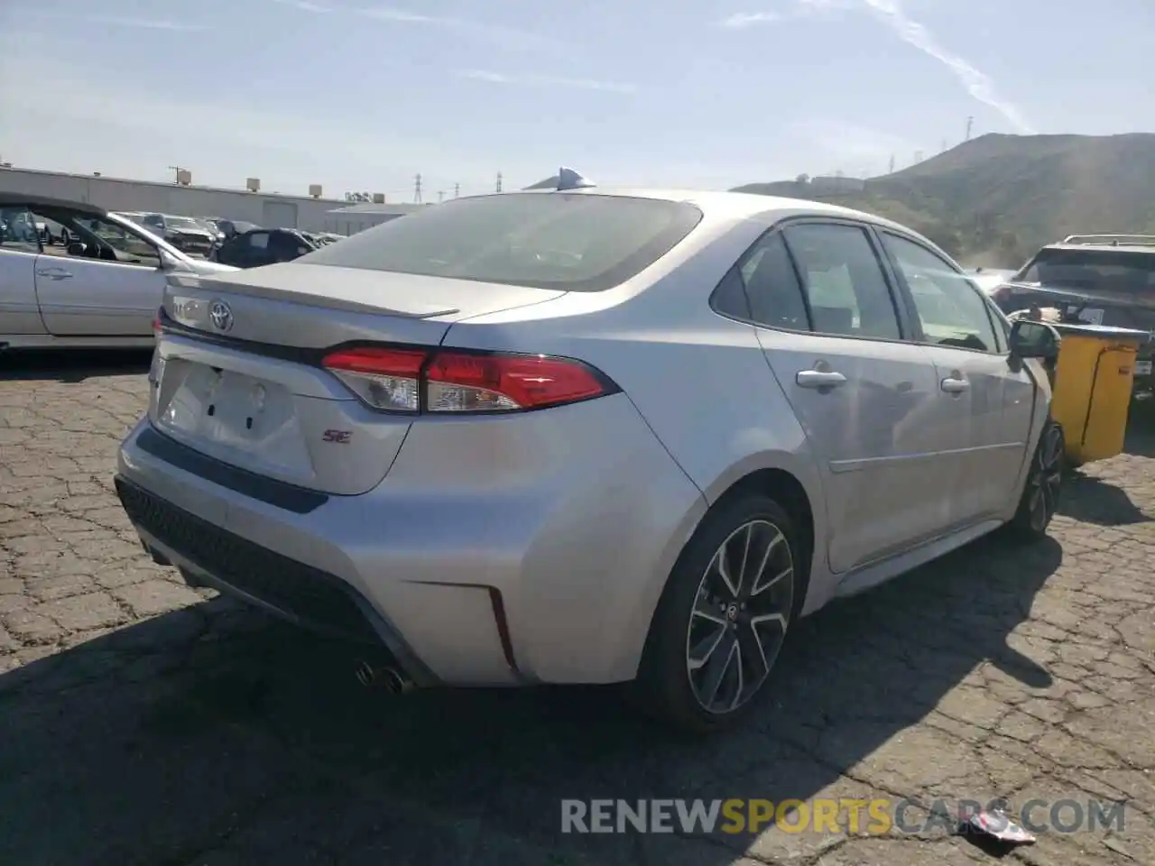 4 Photograph of a damaged car JTDS4MCE3MJ074055 TOYOTA COROLLA 2021