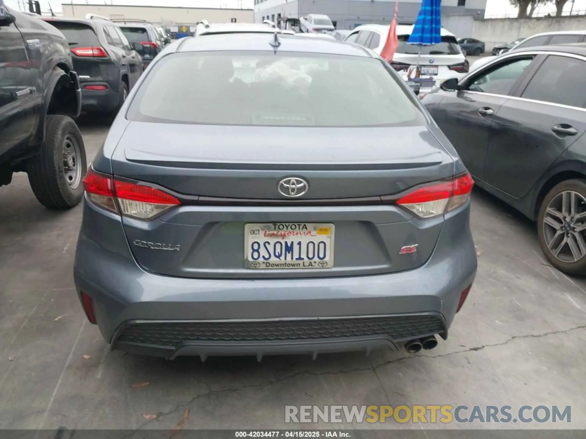 17 Photograph of a damaged car JTDS4MCE5MJ061792 TOYOTA COROLLA 2021