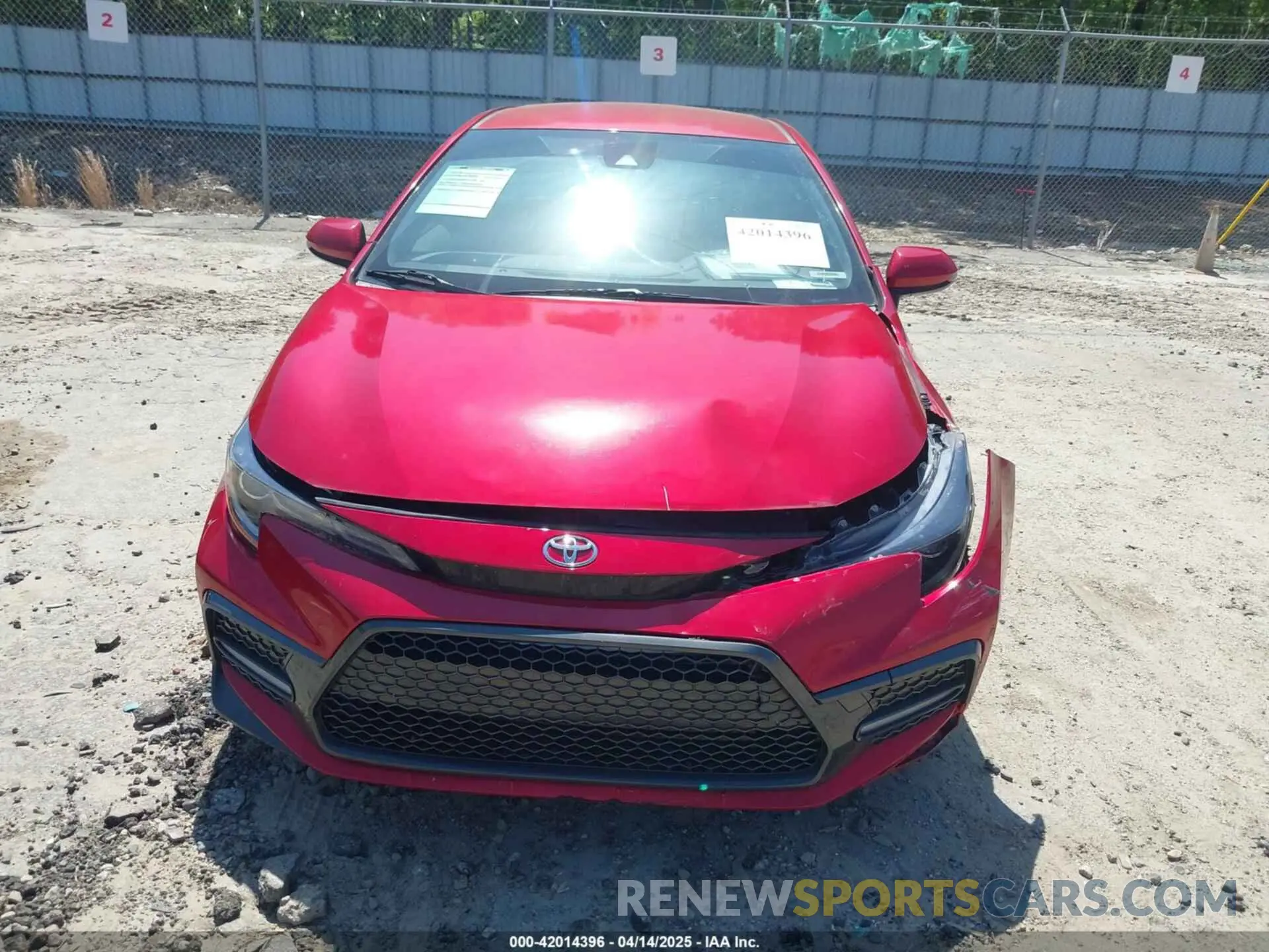 12 Photograph of a damaged car JTDS4MCE8MJ064072 TOYOTA COROLLA 2021
