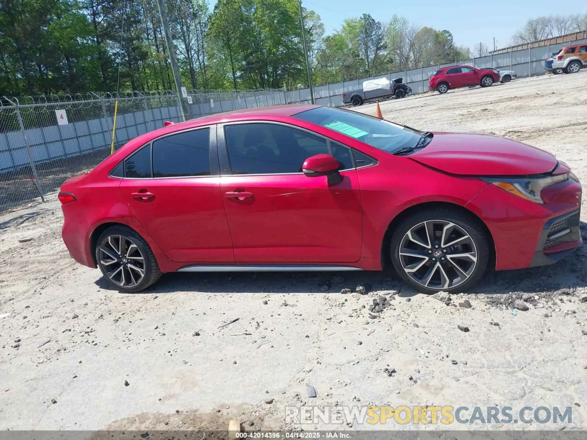 13 Photograph of a damaged car JTDS4MCE8MJ064072 TOYOTA COROLLA 2021