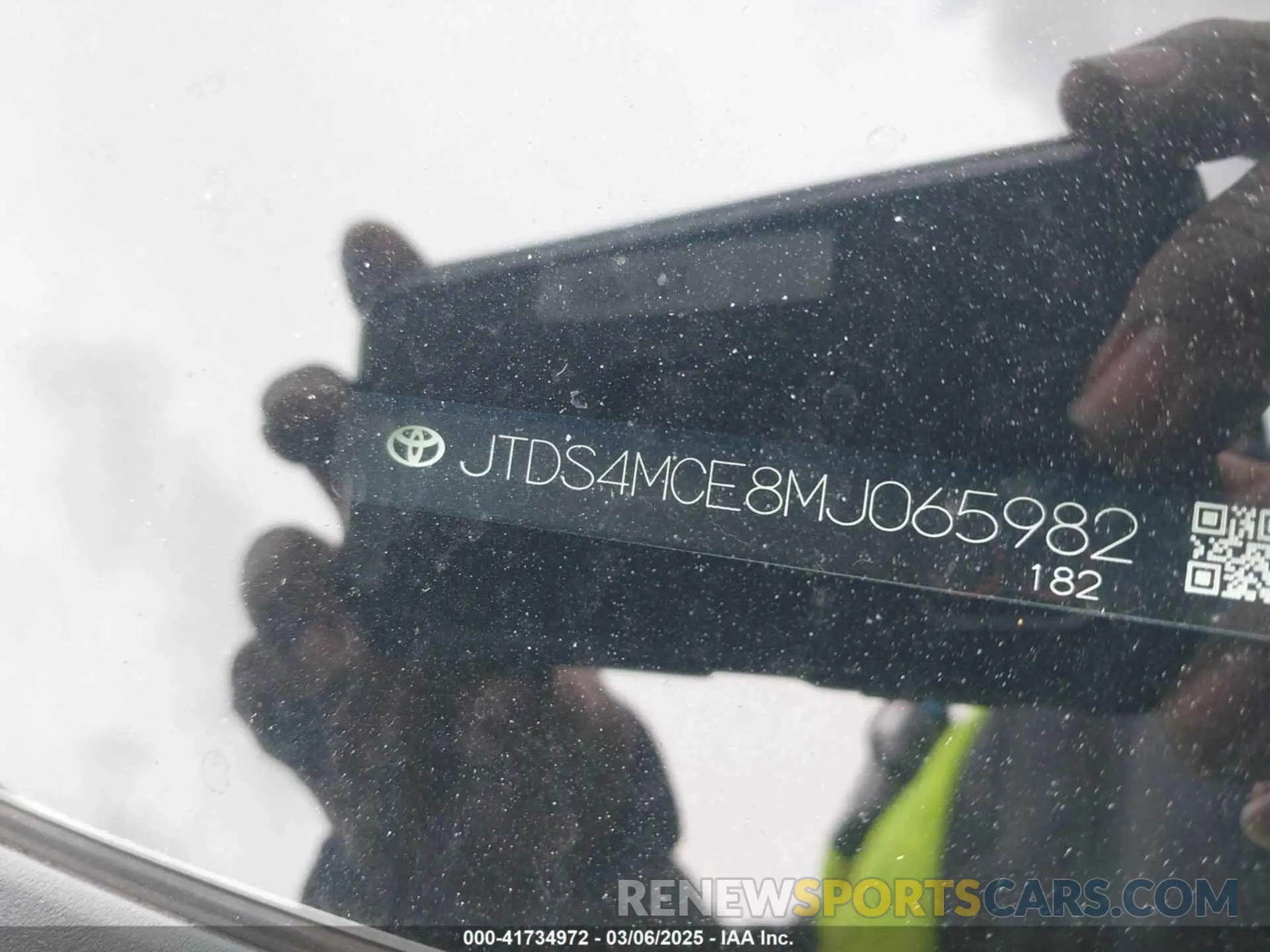 9 Photograph of a damaged car JTDS4MCE8MJ065982 TOYOTA COROLLA 2021