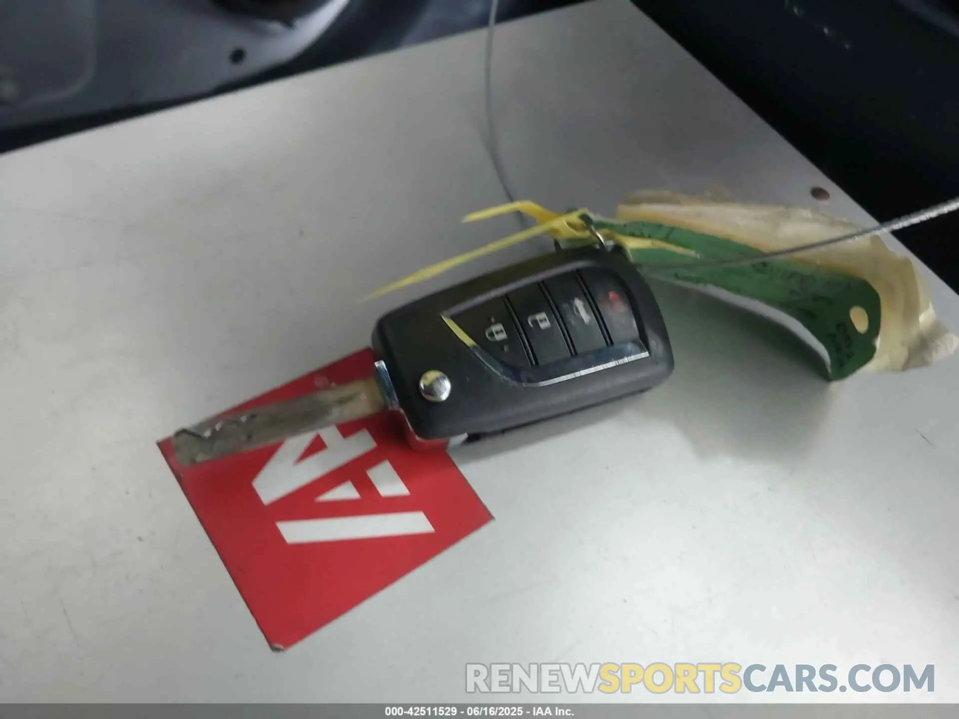 11 Photograph of a damaged car JTDS4MCE8MJ078070 TOYOTA COROLLA 2021