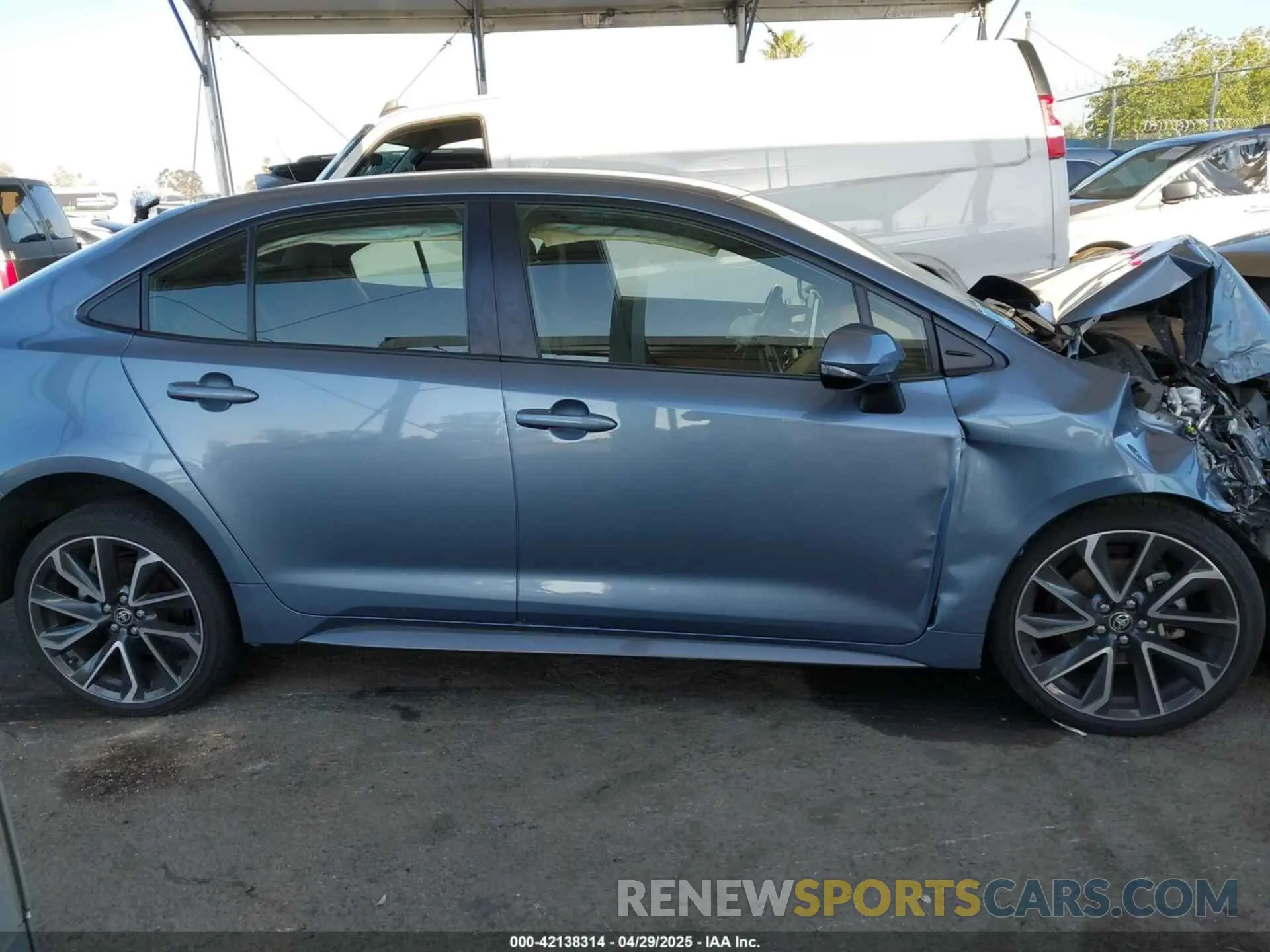 12 Photograph of a damaged car JTDS4MCE9MJ064310 TOYOTA COROLLA 2021
