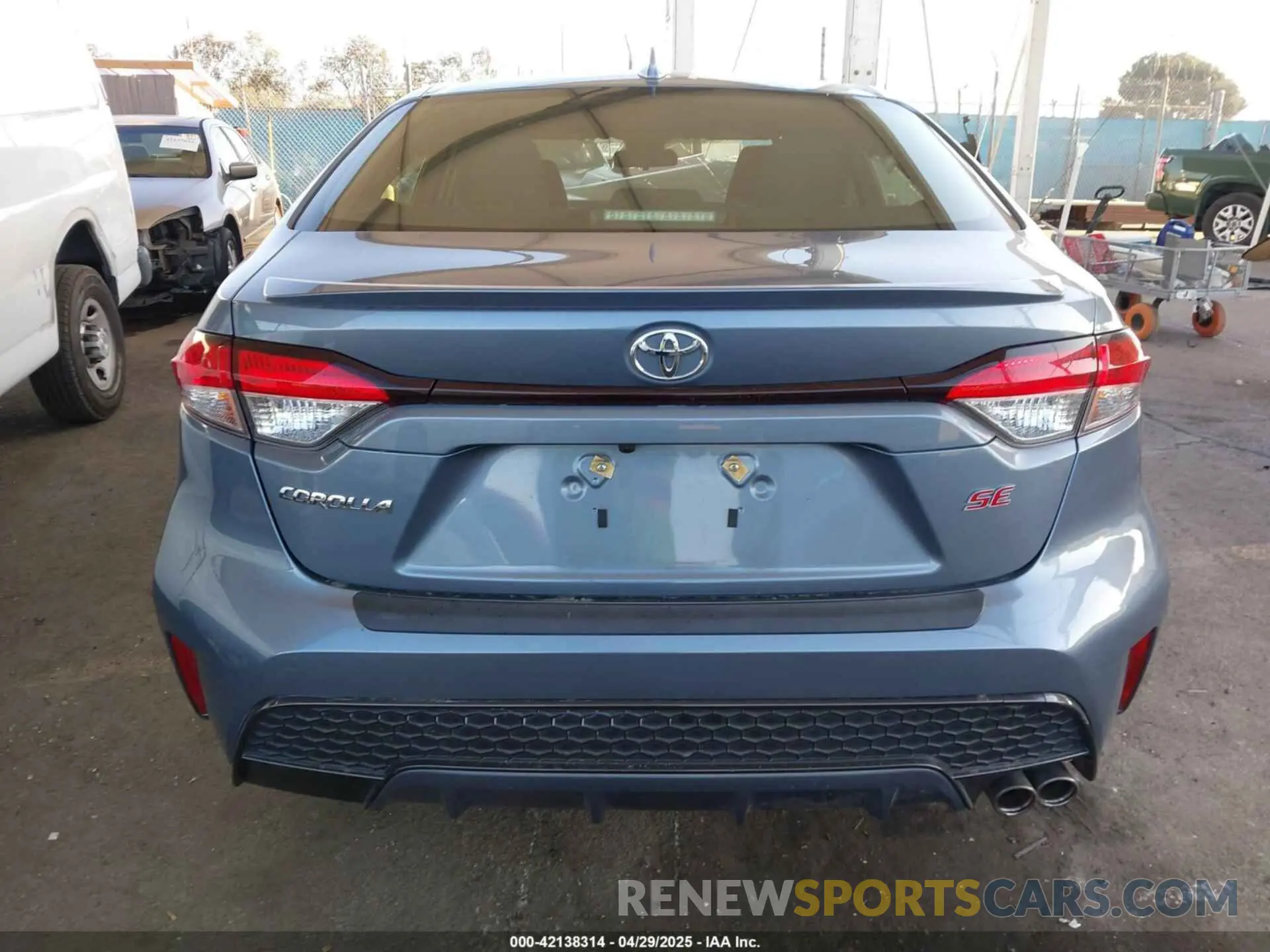 15 Photograph of a damaged car JTDS4MCE9MJ064310 TOYOTA COROLLA 2021