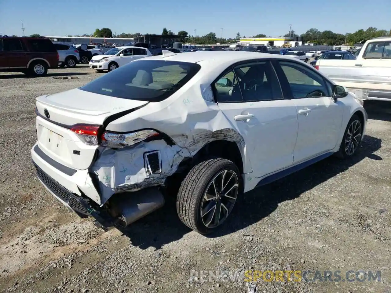 4 Photograph of a damaged car JTDS4MCEXMJ065983 TOYOTA COROLLA 2021