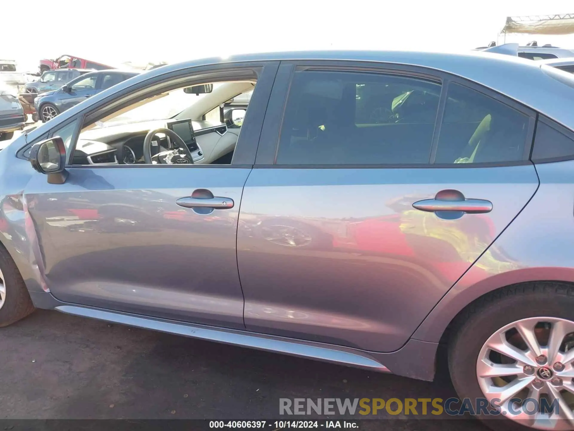 13 Photograph of a damaged car JTDVPMAE0MJ164996 TOYOTA COROLLA 2021