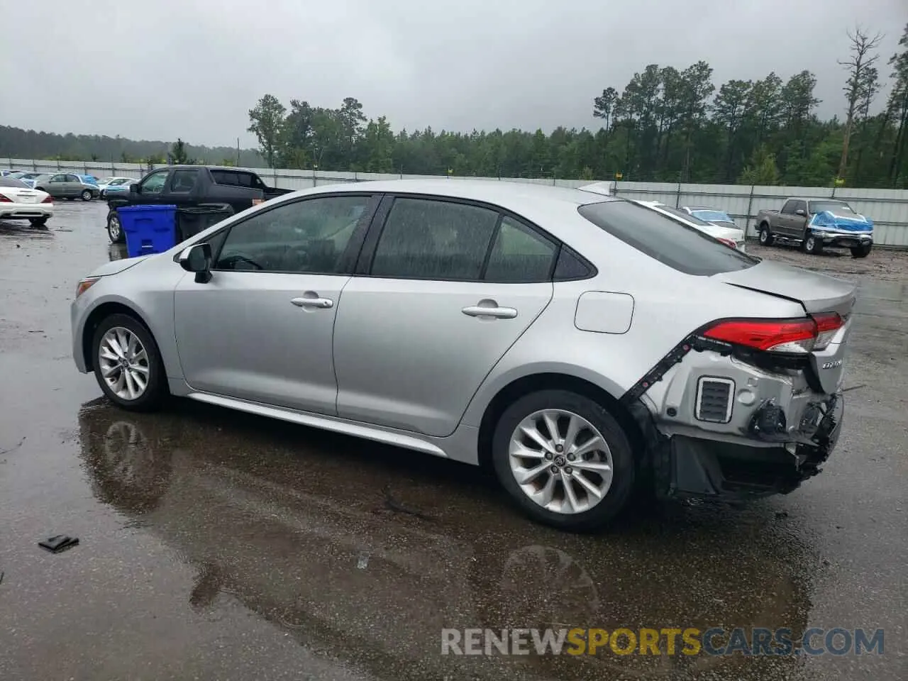2 Photograph of a damaged car JTDVPMAE2MJ118909 TOYOTA COROLLA 2021