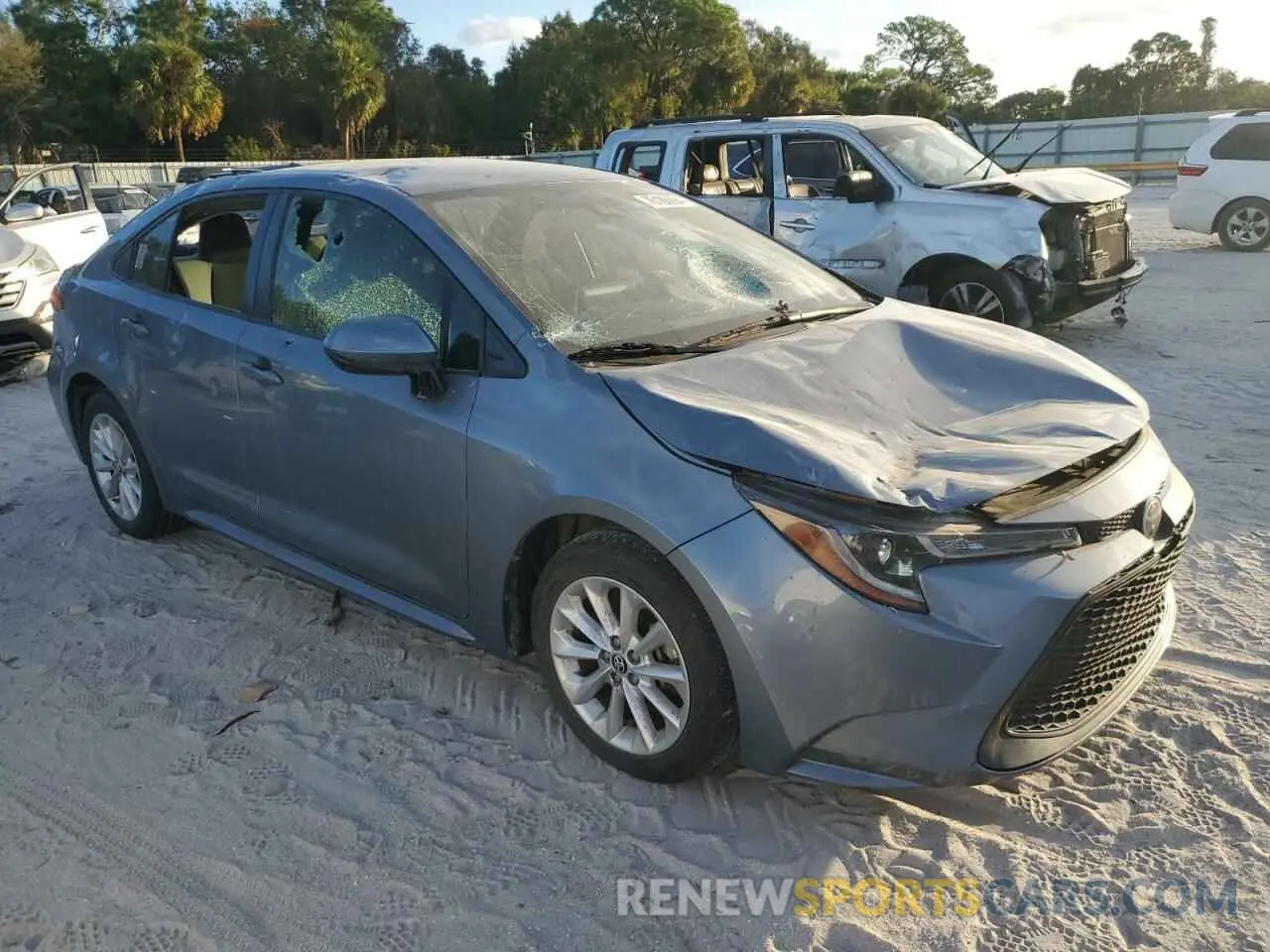 4 Photograph of a damaged car JTDVPMAE2MJ121759 TOYOTA COROLLA 2021