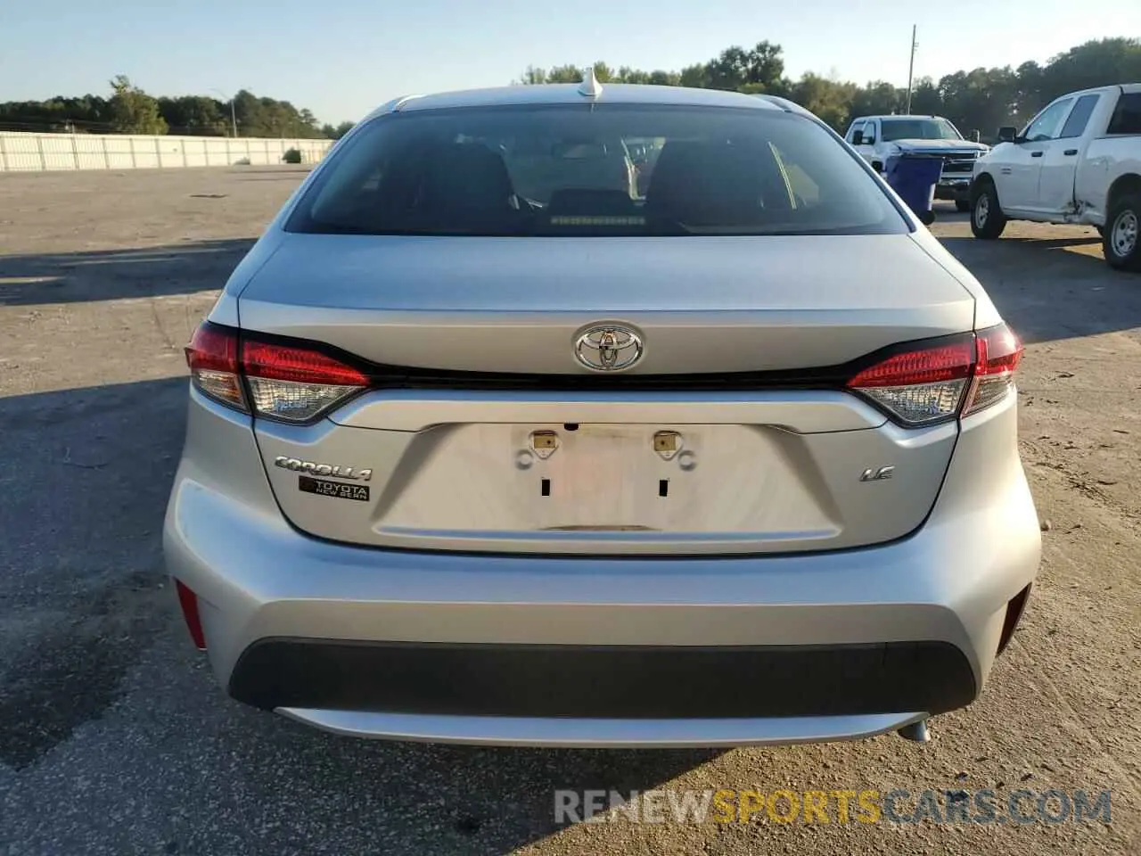 6 Photograph of a damaged car JTDVPMAE2MJ146001 TOYOTA COROLLA 2021