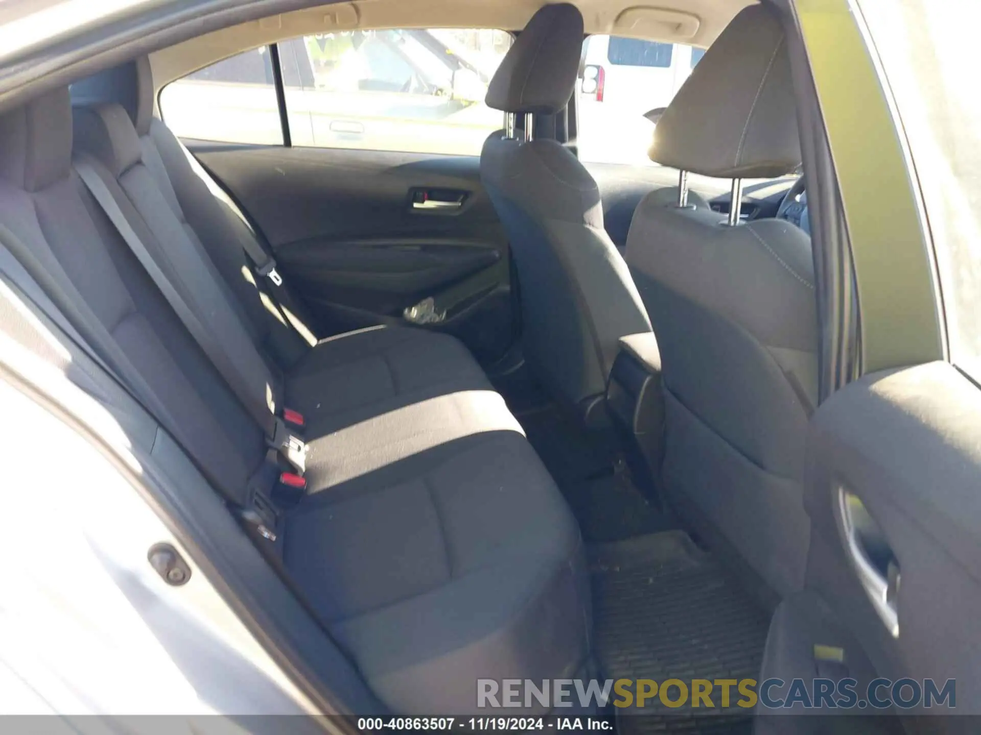 8 Photograph of a damaged car JTDVPMAE2MJ172436 TOYOTA COROLLA 2021