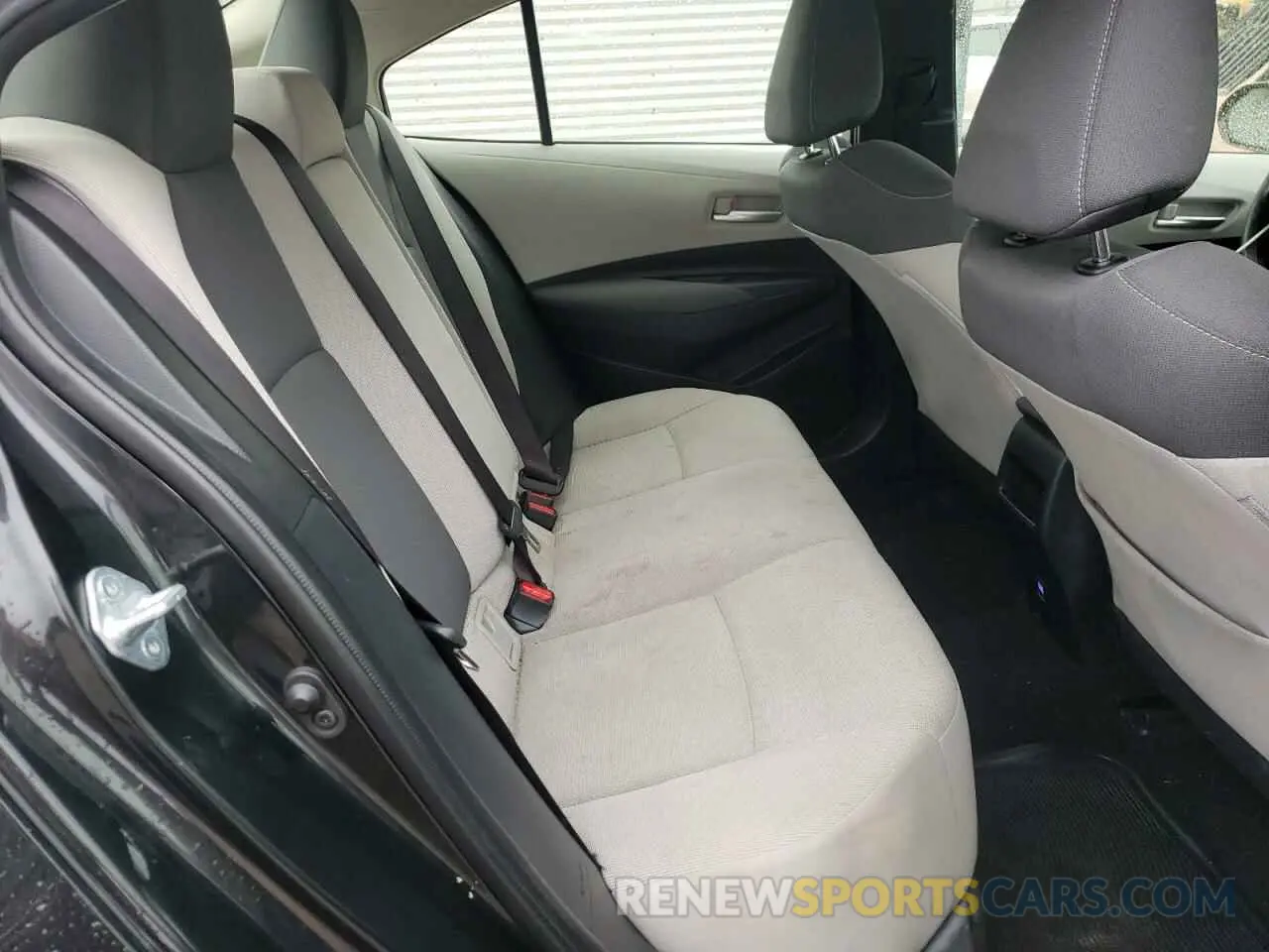 10 Photograph of a damaged car JTDVPMAE3MJ132723 TOYOTA COROLLA 2021