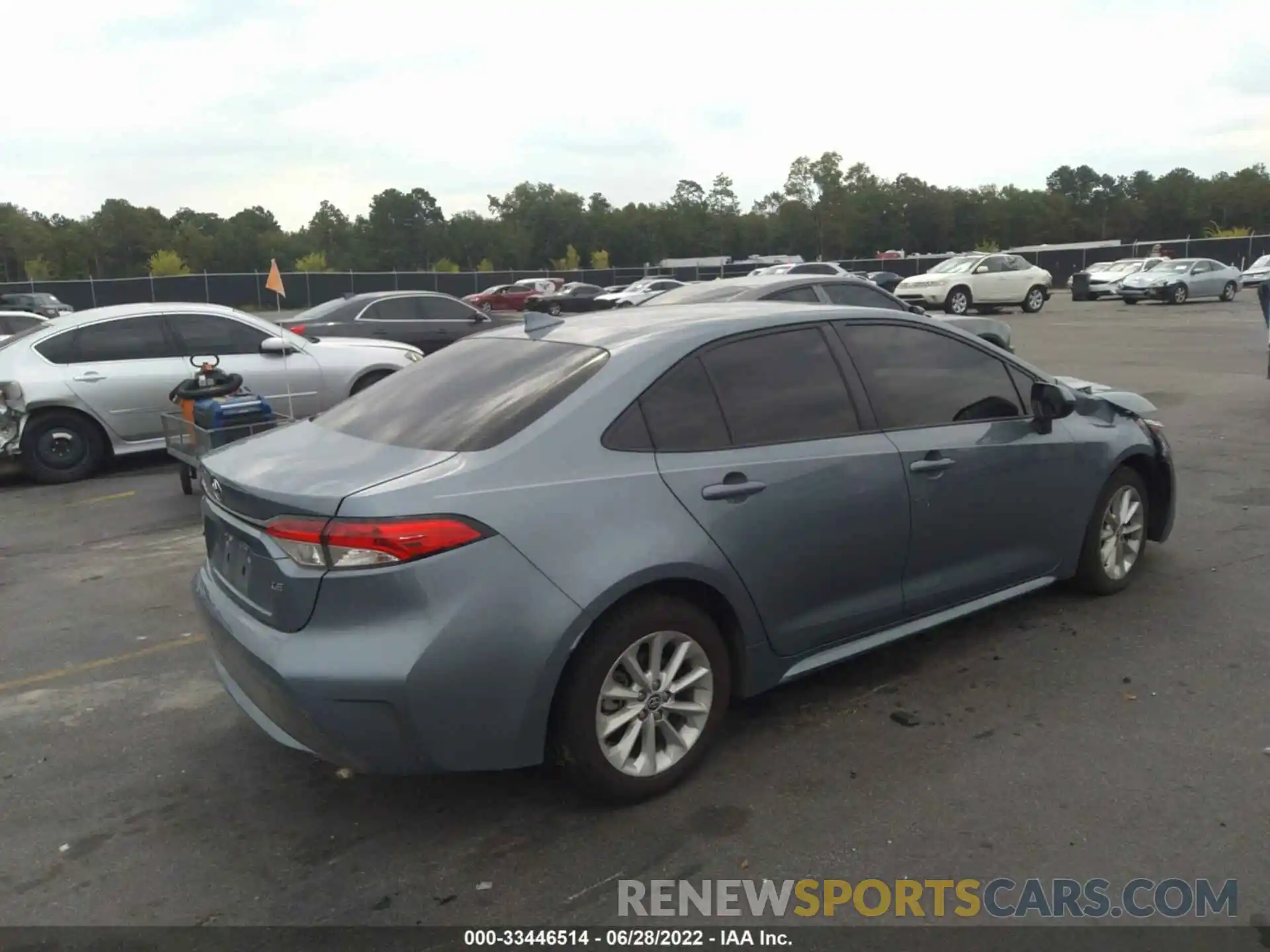 4 Photograph of a damaged car JTDVPMAE4MJ120600 TOYOTA COROLLA 2021