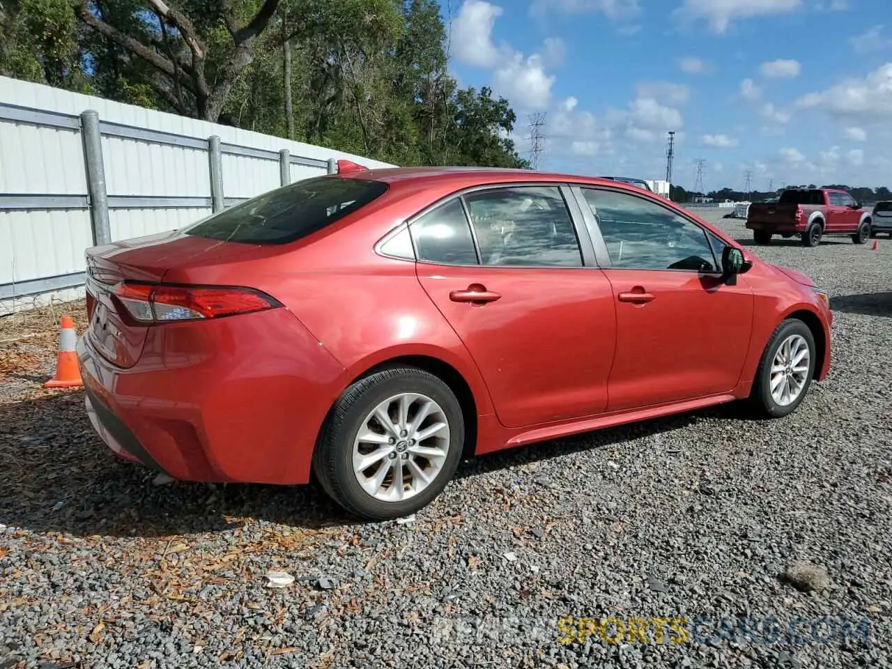 3 Photograph of a damaged car JTDVPMAE4MJ121486 TOYOTA COROLLA 2021
