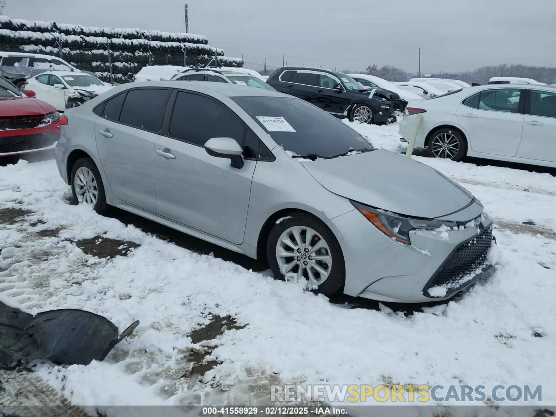 1 Photograph of a damaged car JTDVPMAE5MJ136448 TOYOTA COROLLA 2021