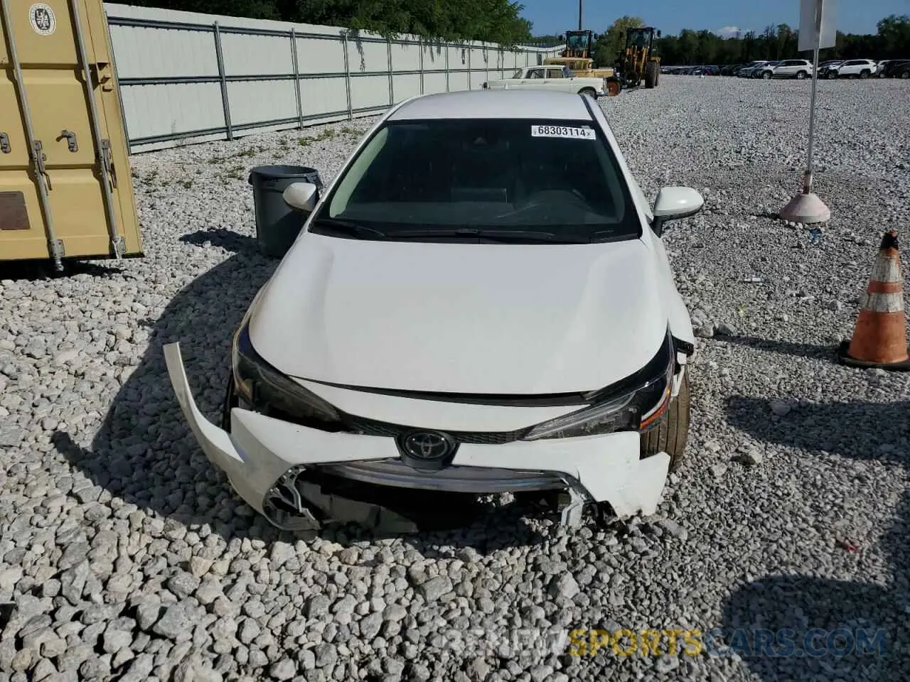 5 Photograph of a damaged car JTDVPMAE5MJ153749 TOYOTA COROLLA 2021