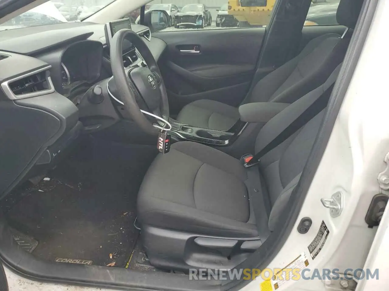 7 Photograph of a damaged car JTDVPMAE5MJ153749 TOYOTA COROLLA 2021