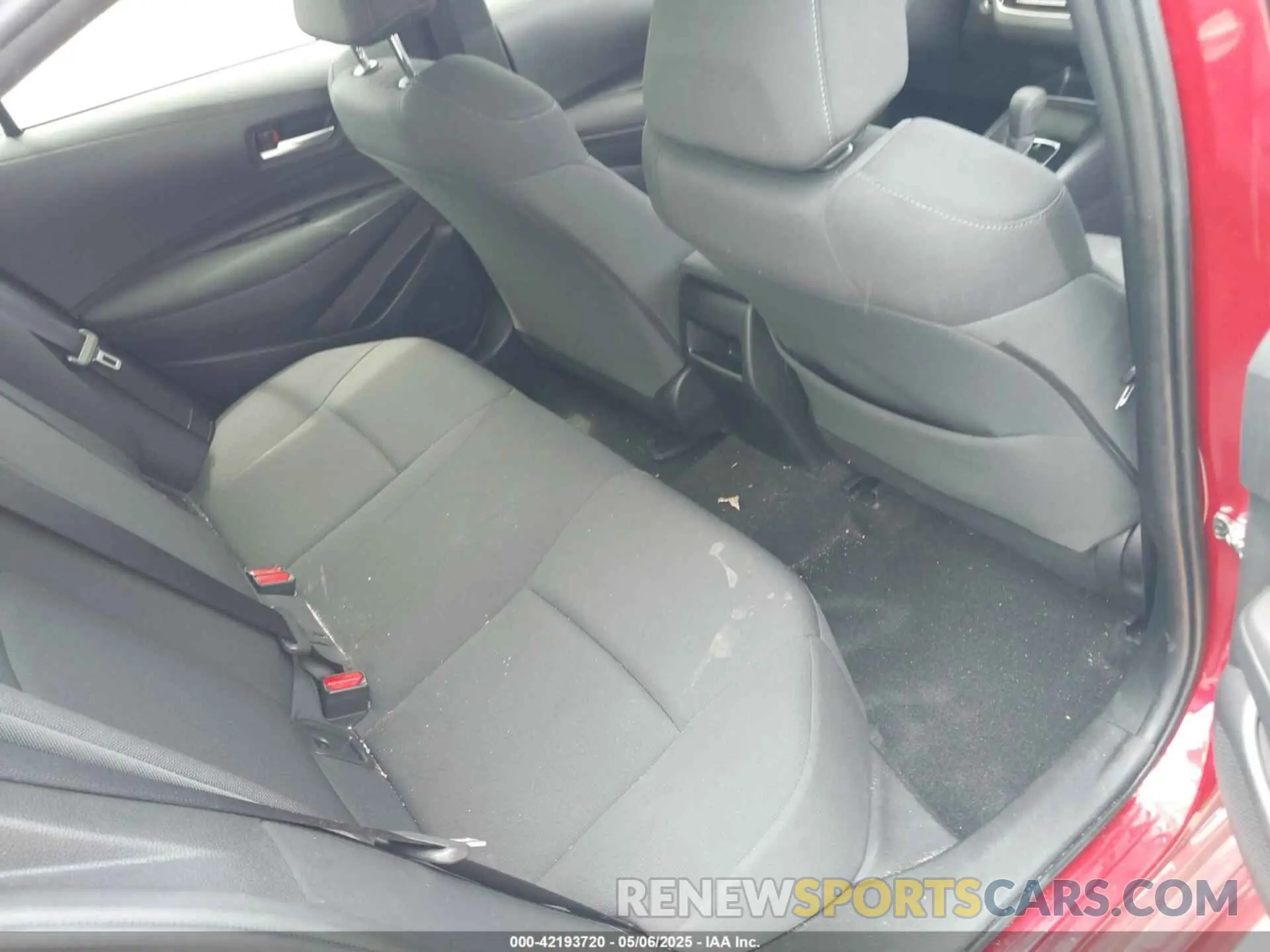 8 Photograph of a damaged car JTDVPMAE5MJ162757 TOYOTA COROLLA 2021